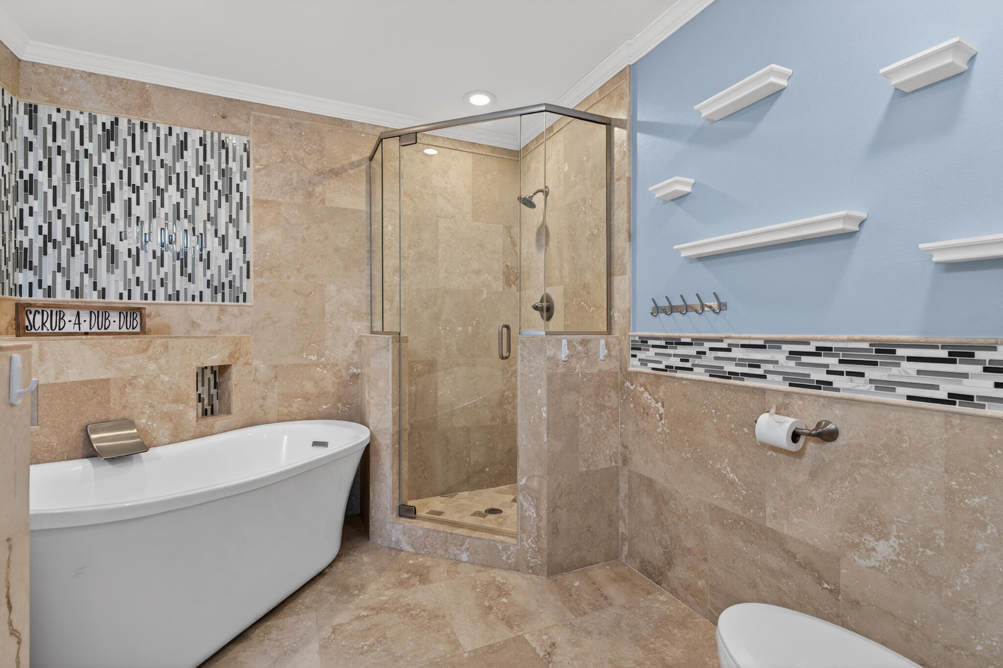 LAKE LORRAINE ESTATES 3 - Residential