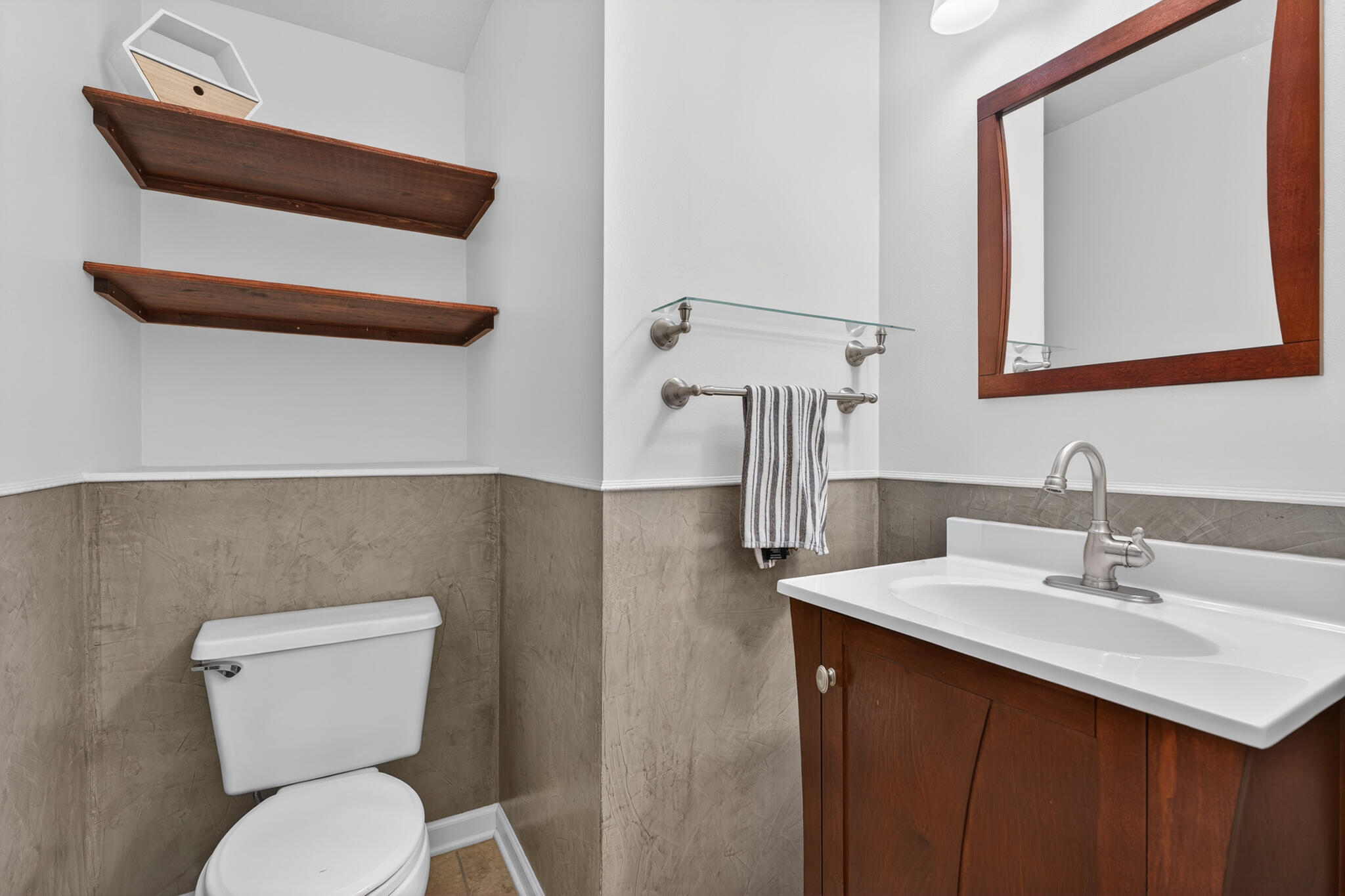 LAKE LORRAINE ESTATES 3 - Residential