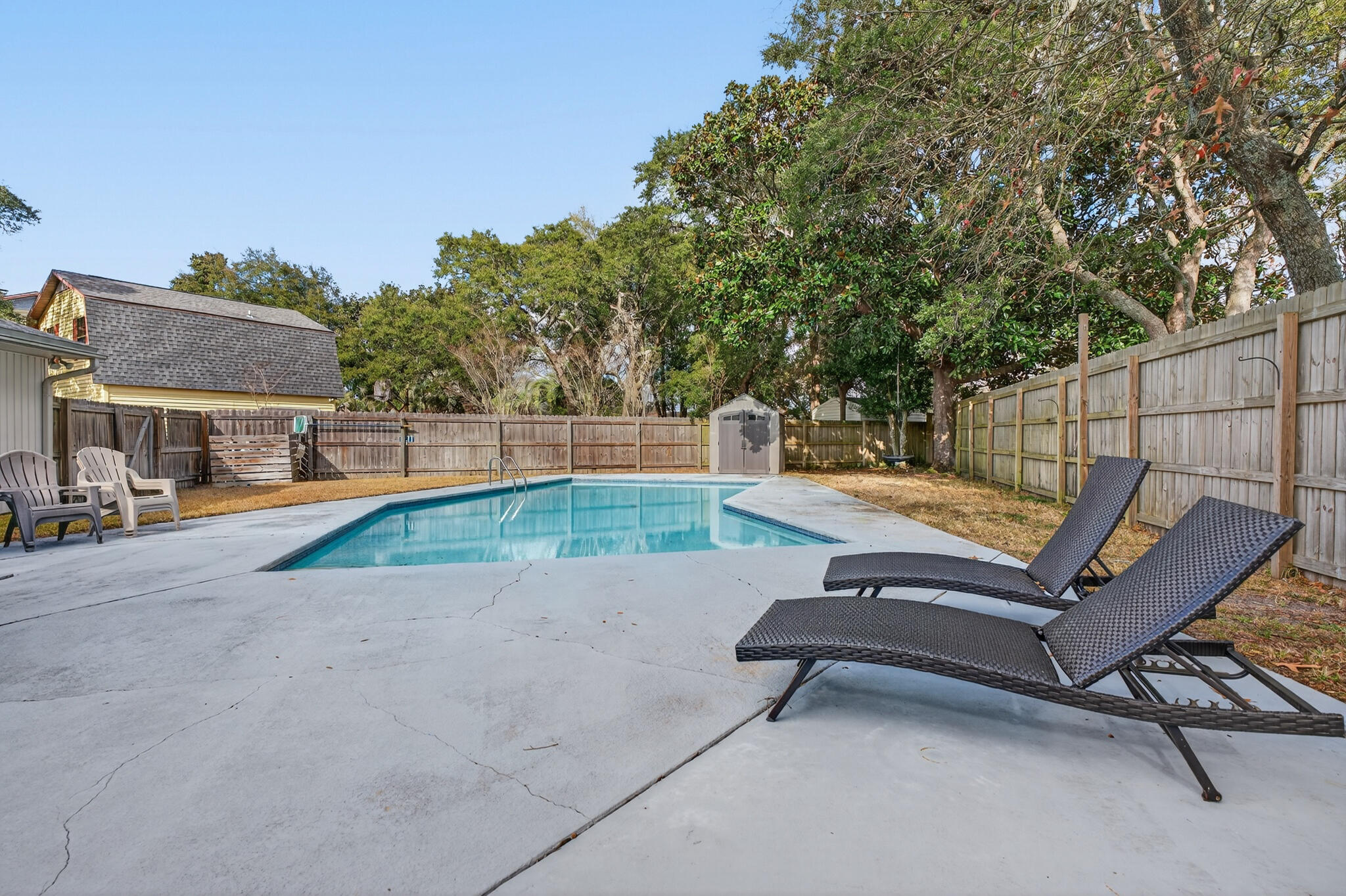 LAKE LORRAINE ESTATES 3 - Residential