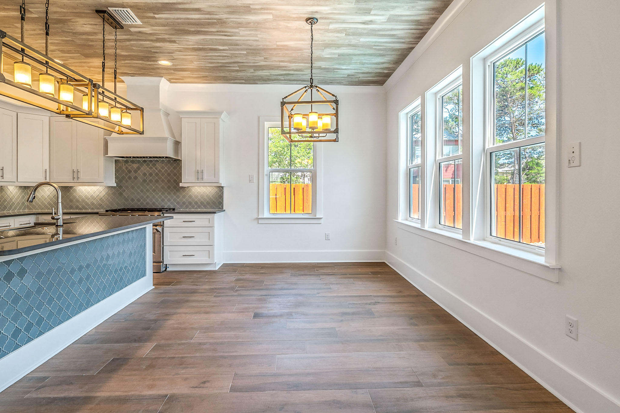 Santa Rosa Retreat - Residential