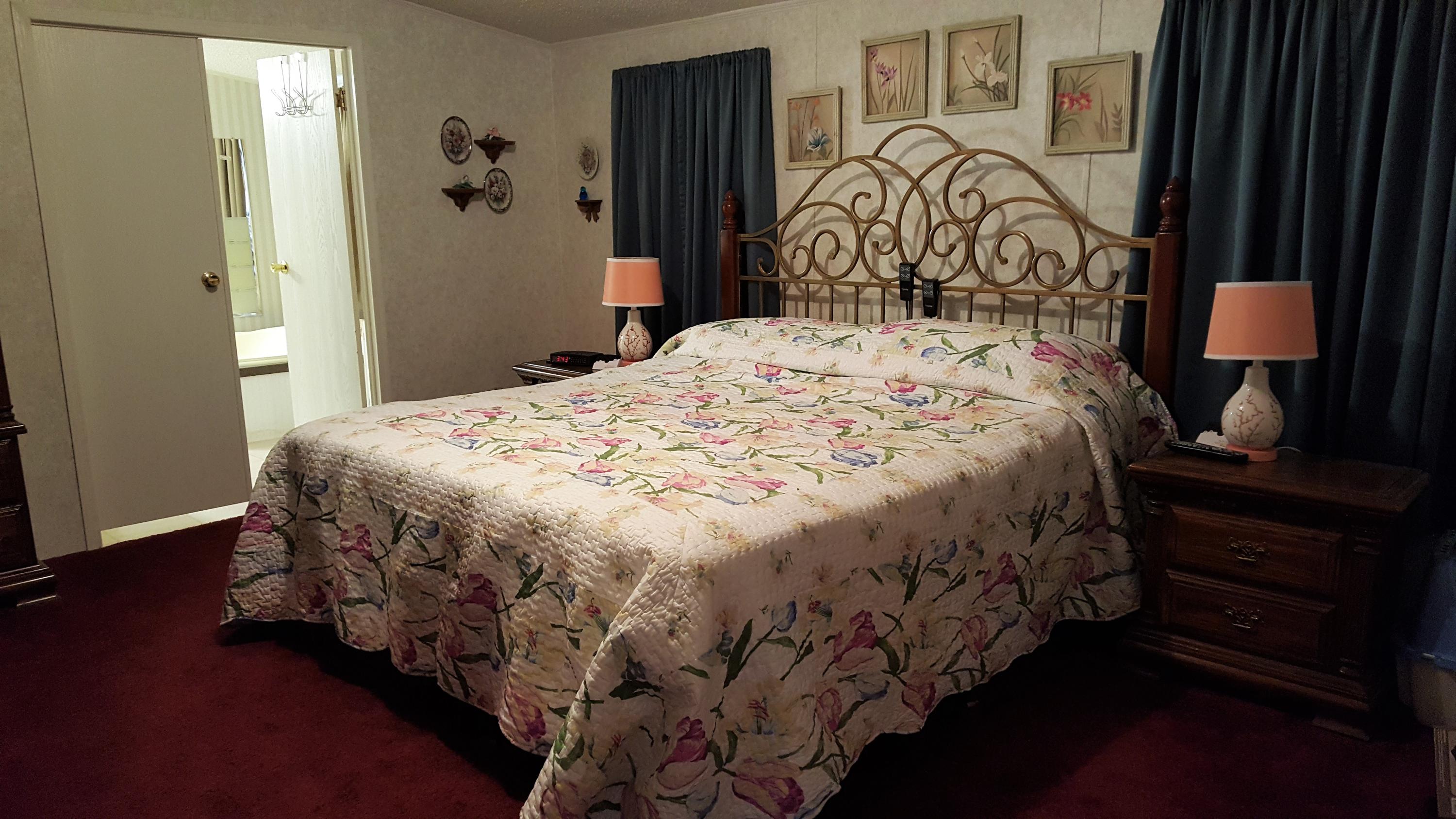 GOLDEN ACRES ESTATES - Residential