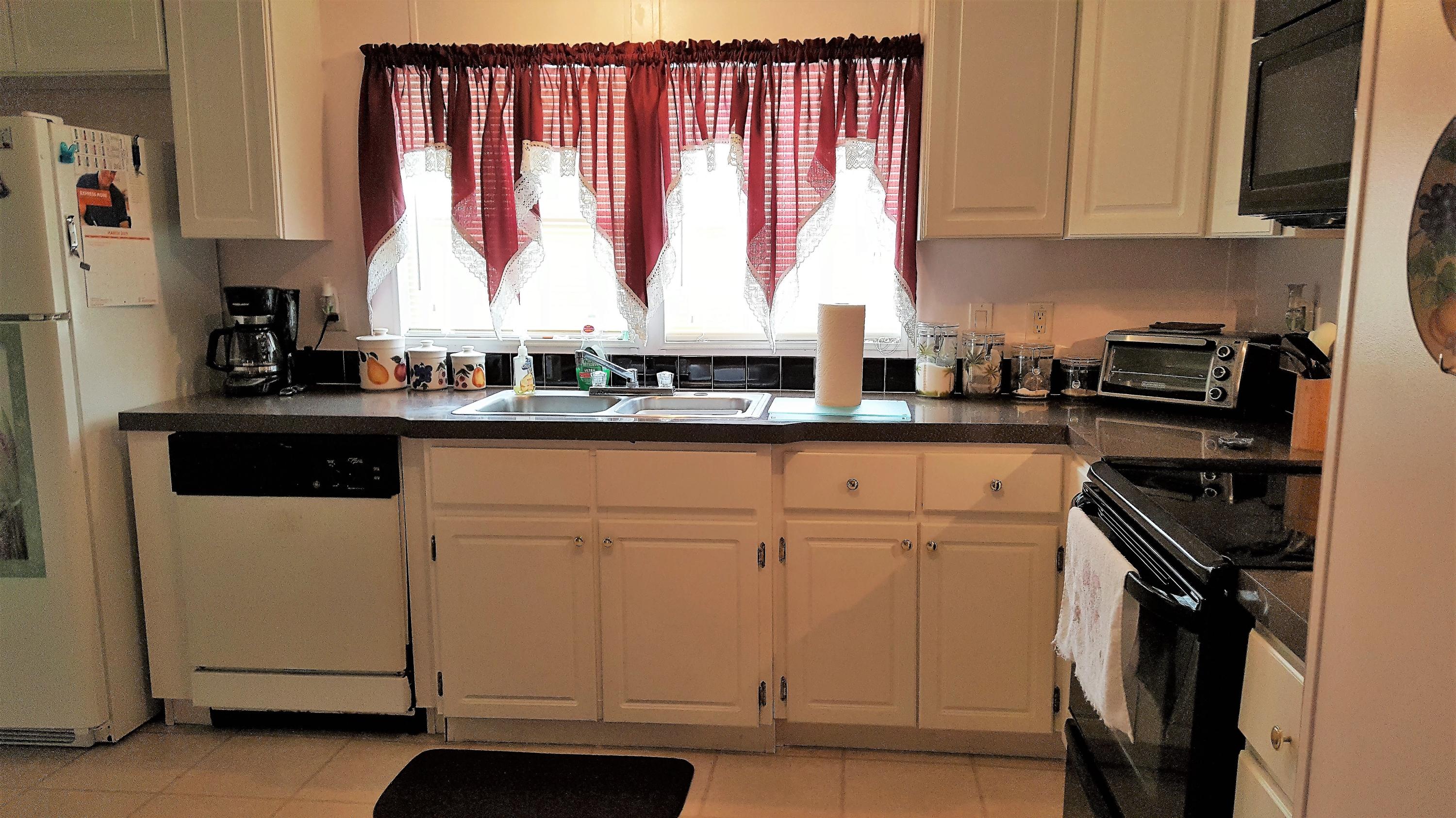 GOLDEN ACRES ESTATES - Residential