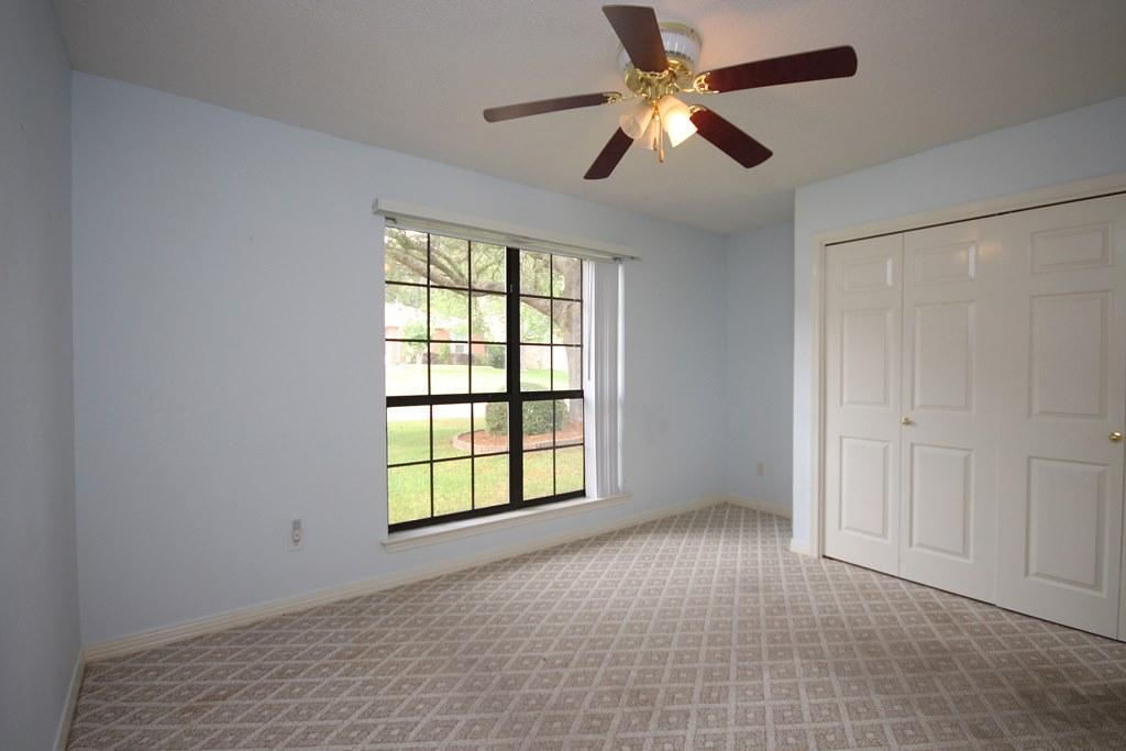 LAKE POINTE - Residential