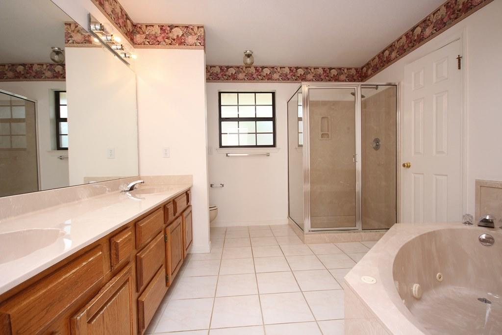 LAKE POINTE - Residential