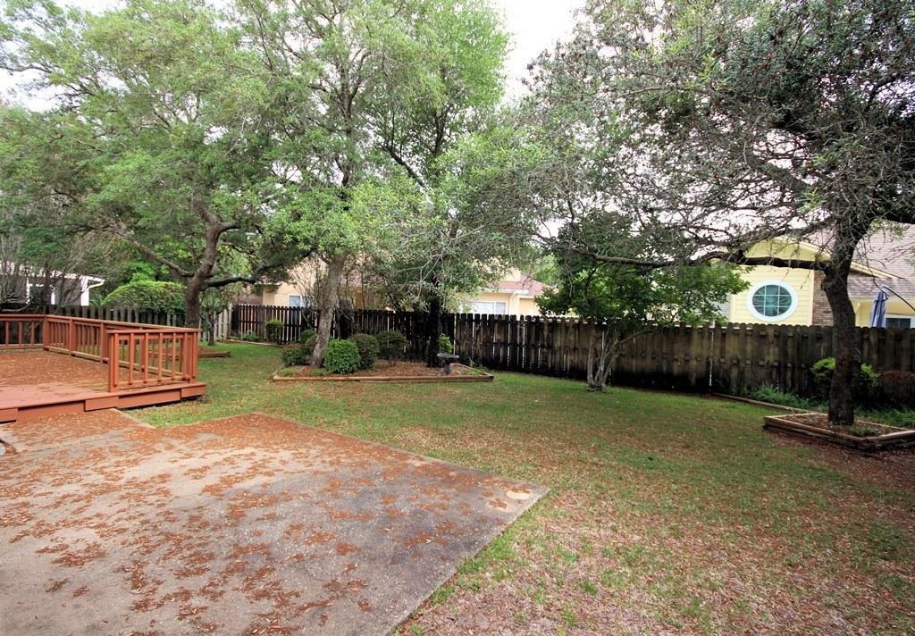 LAKE POINTE - Residential