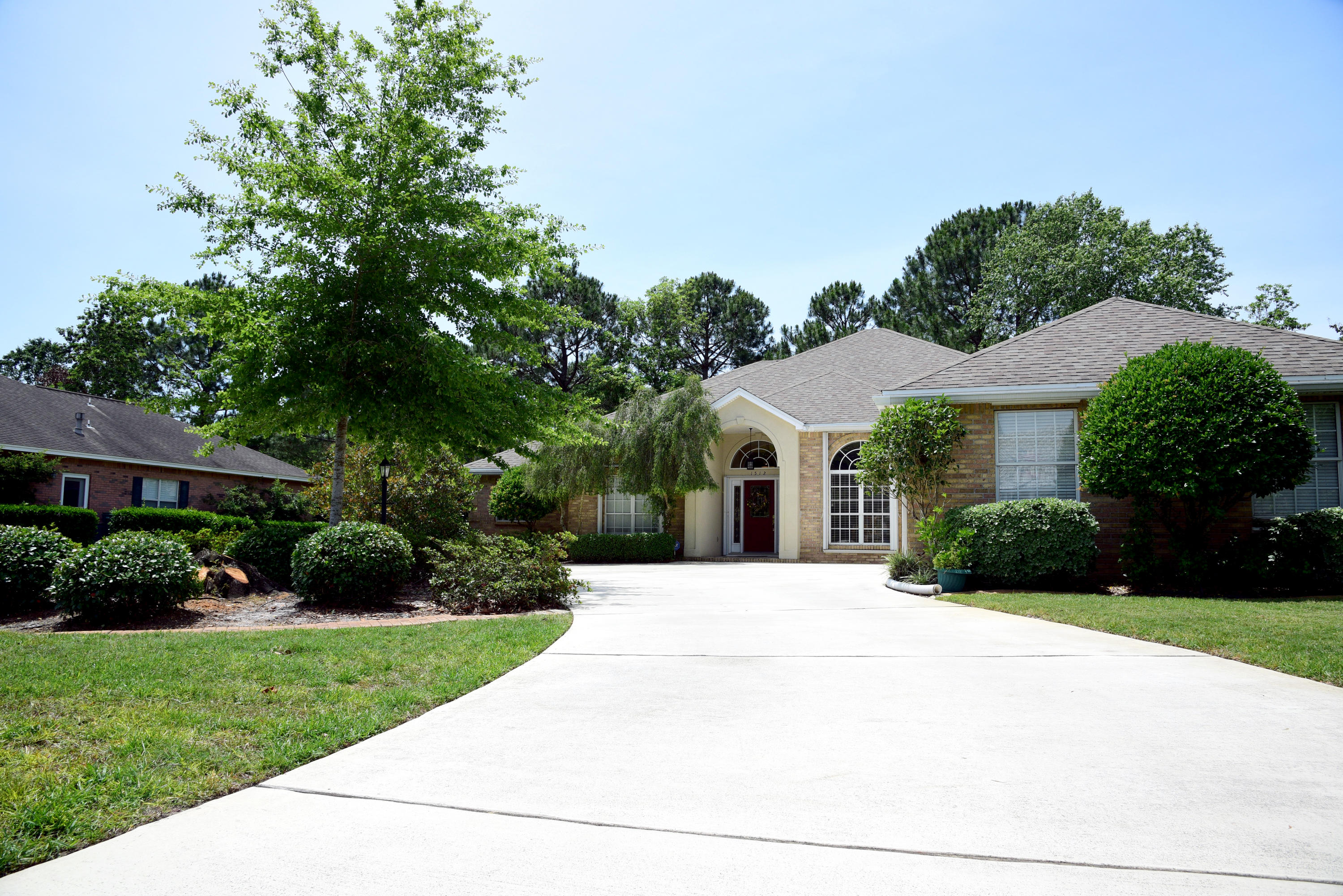 GLENLAKE PH 1 - Residential