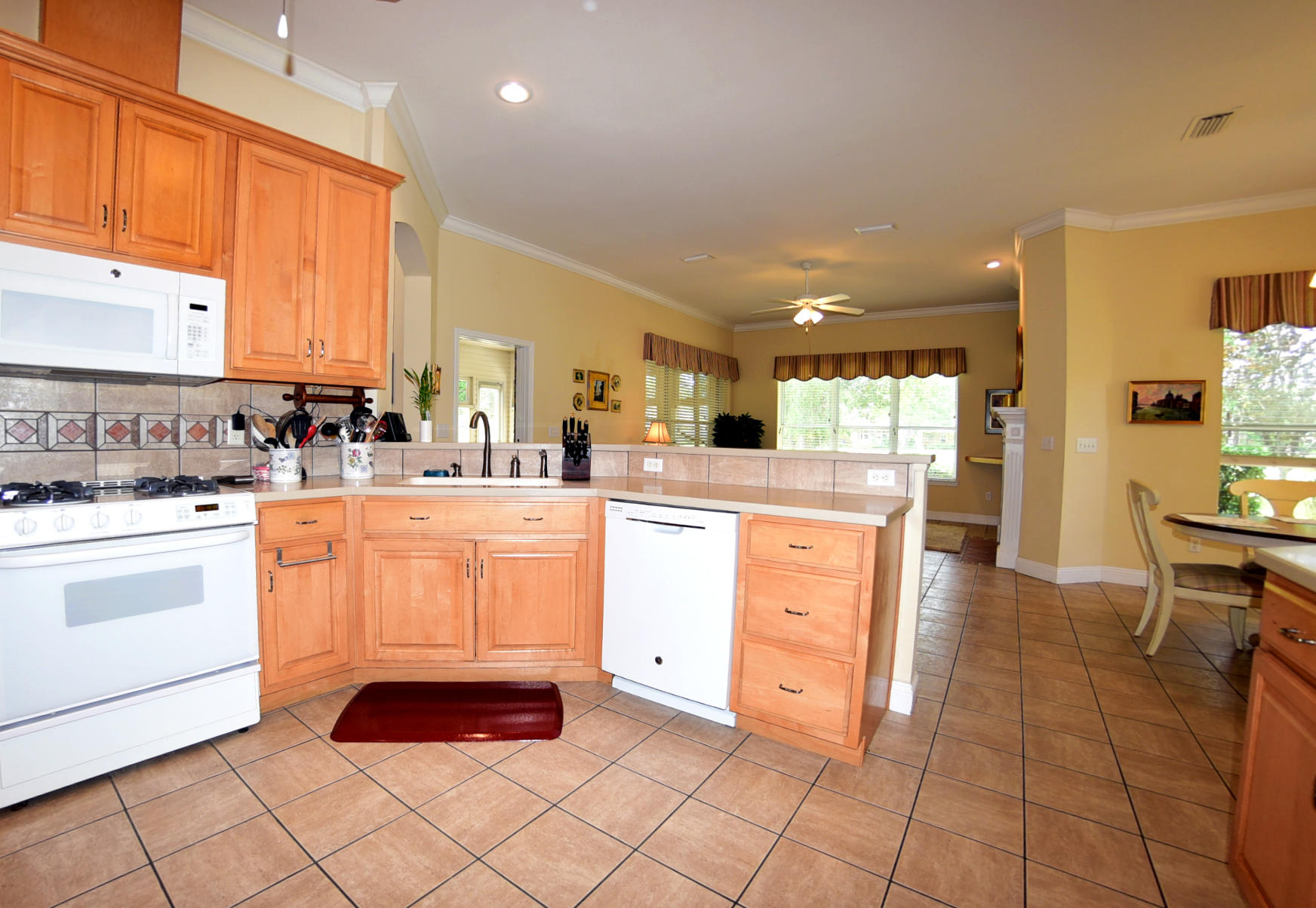 GLENLAKE PH 1 - Residential