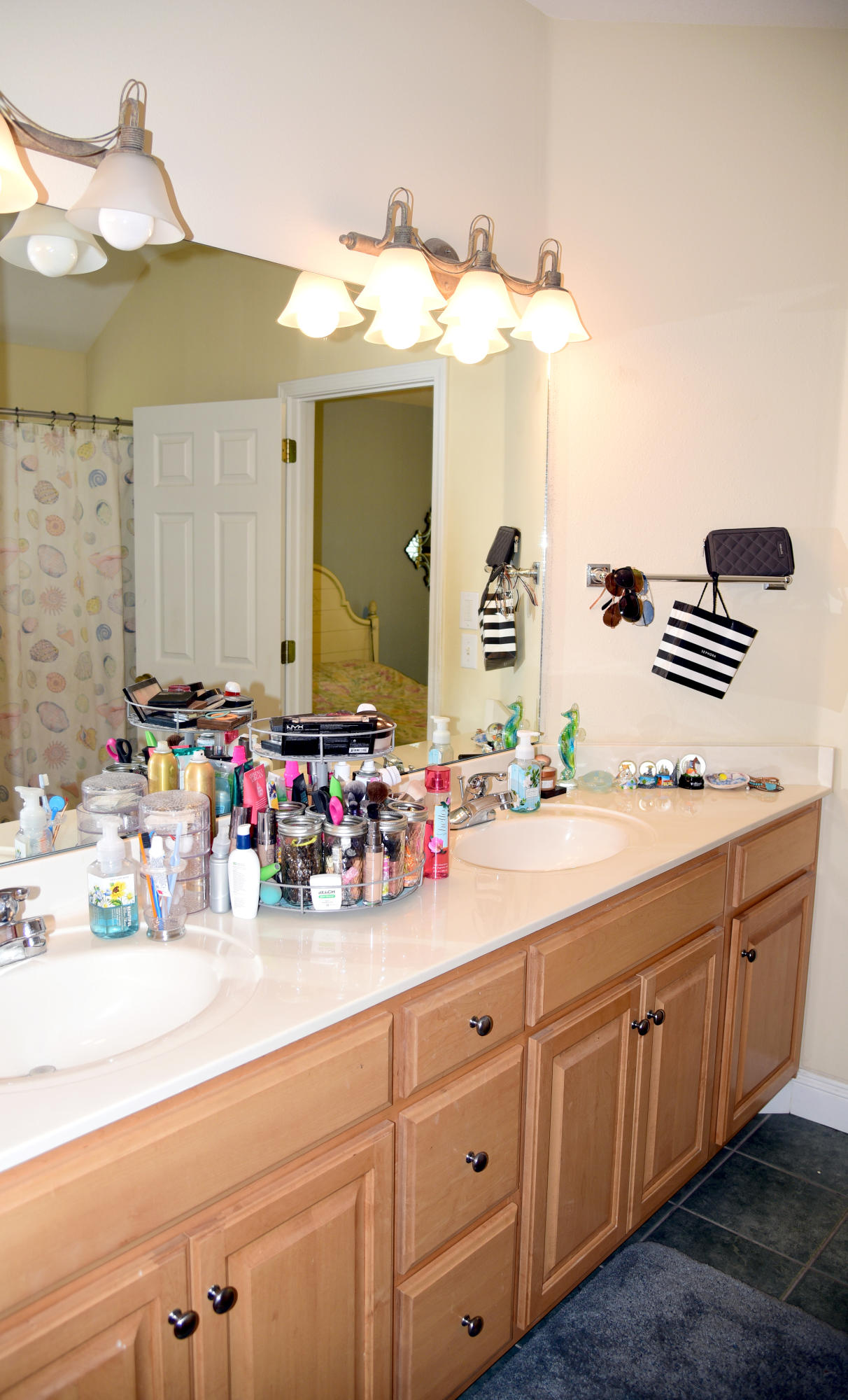 GLENLAKE PH 1 - Residential