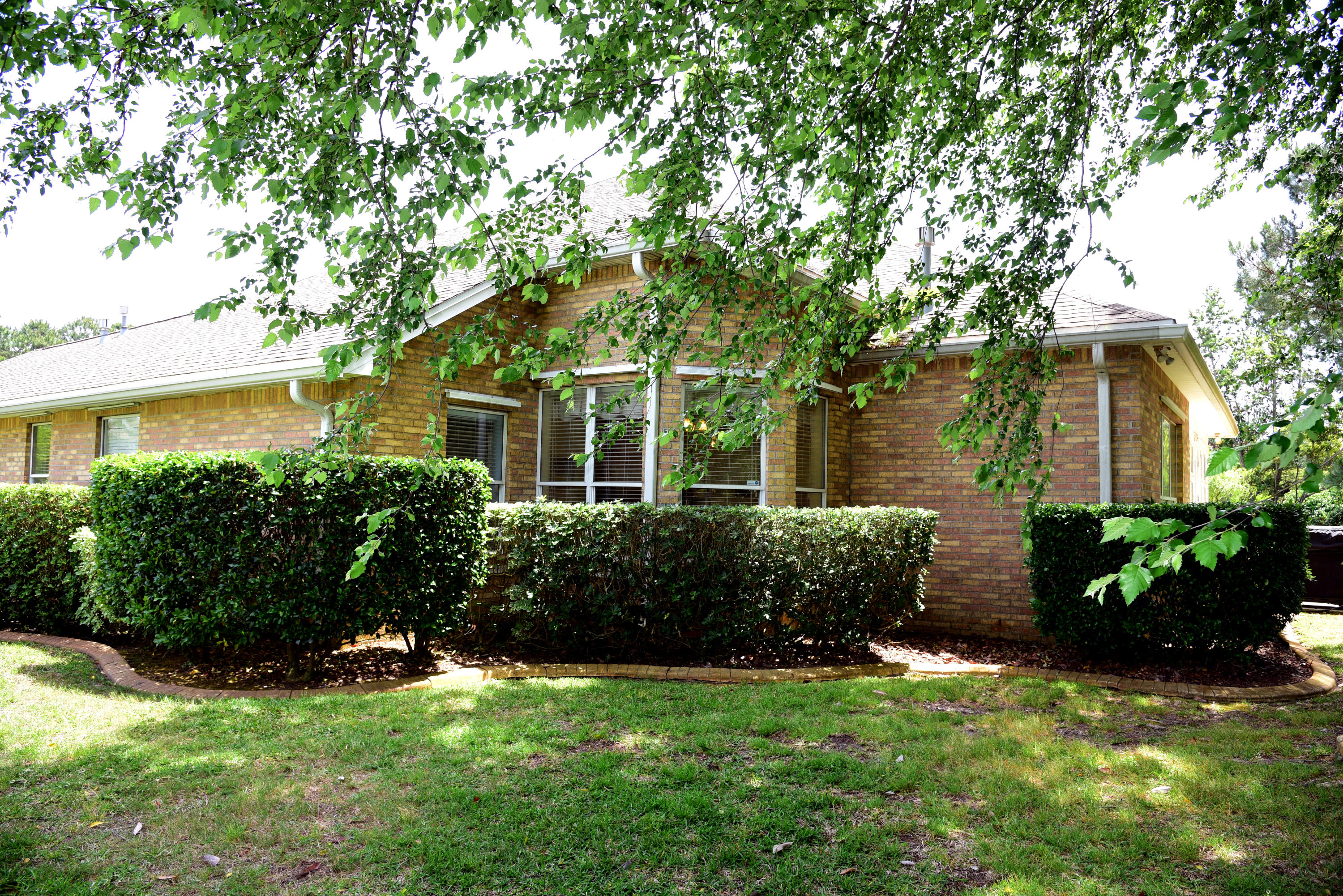 GLENLAKE PH 1 - Residential