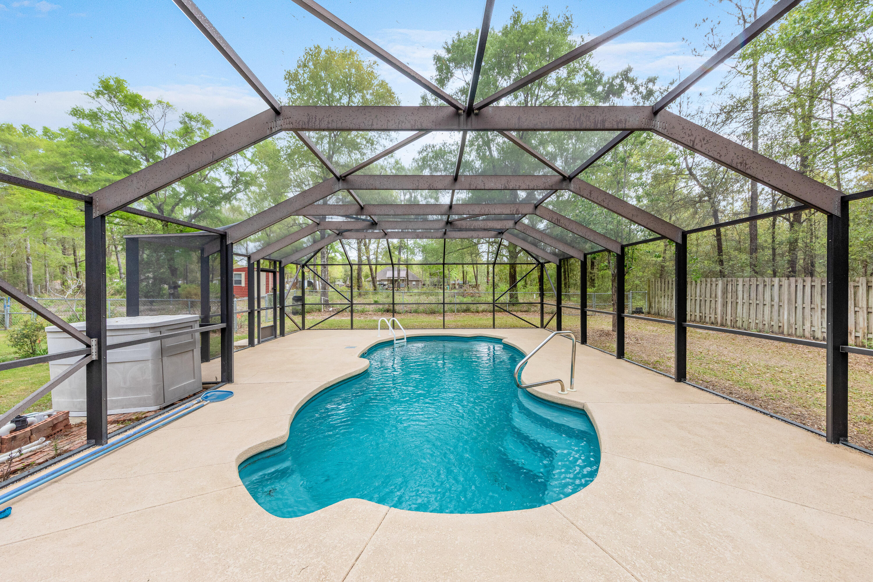 HIDDEN SPRINGS - Residential