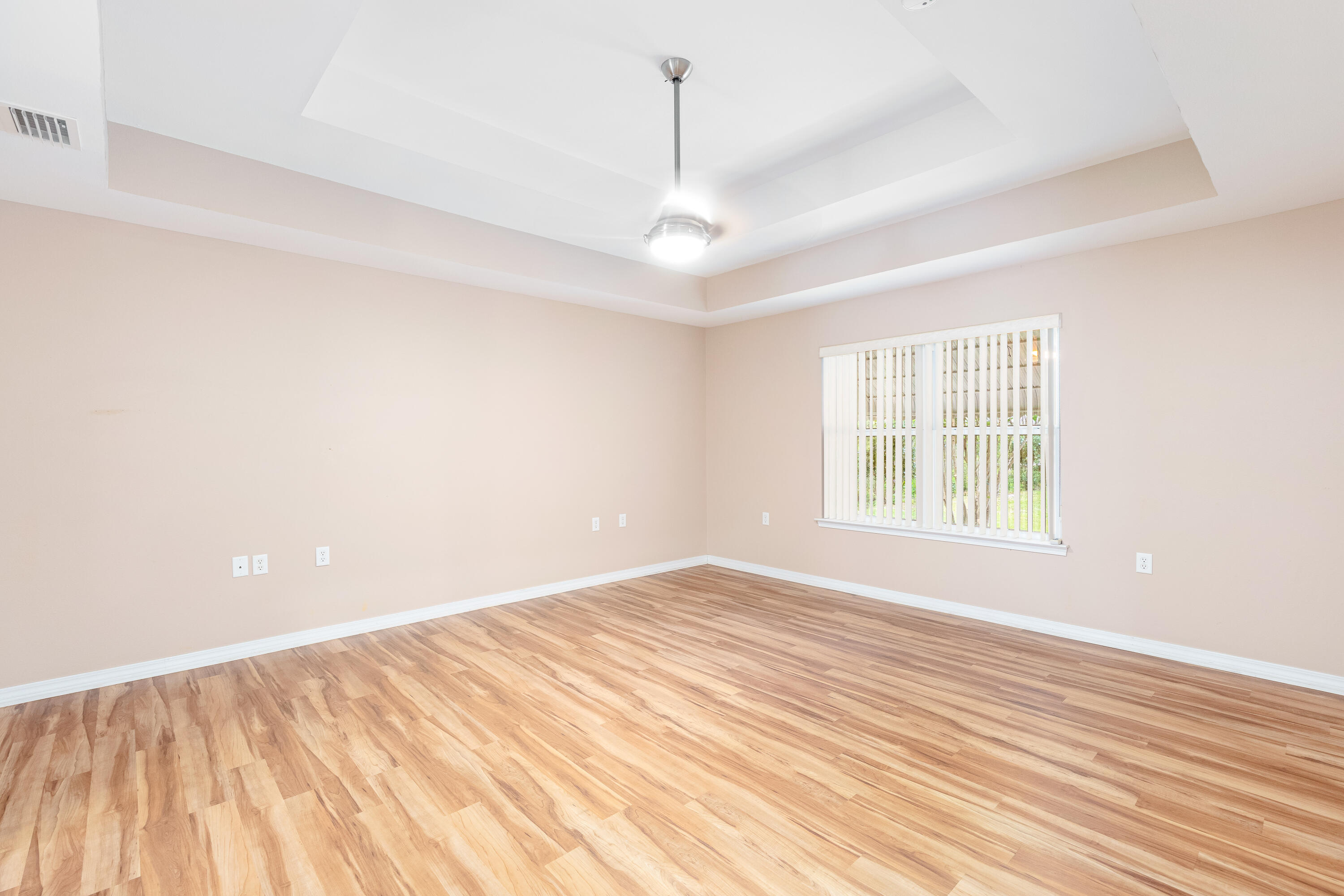 HIDDEN SPRINGS - Residential