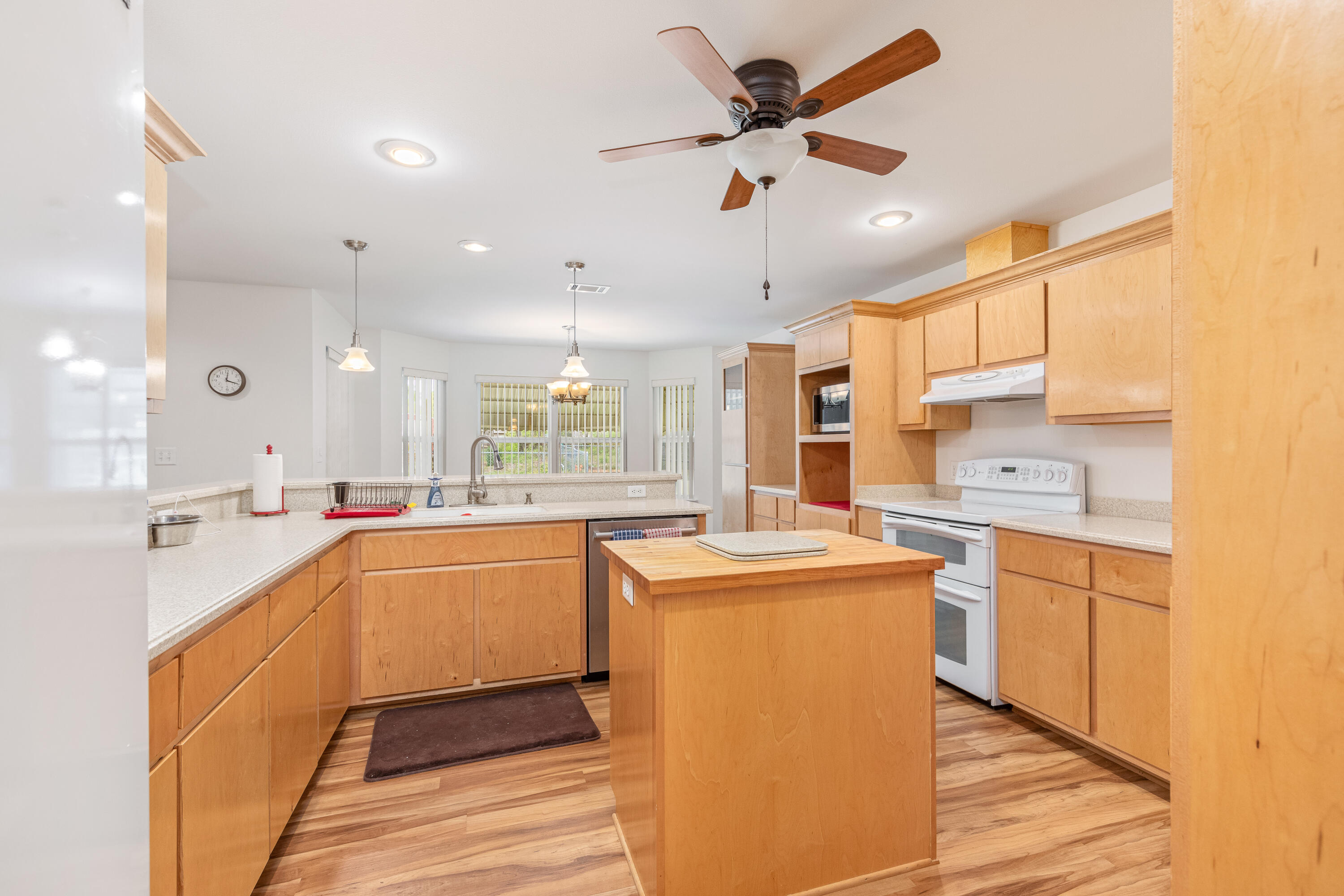 HIDDEN SPRINGS - Residential