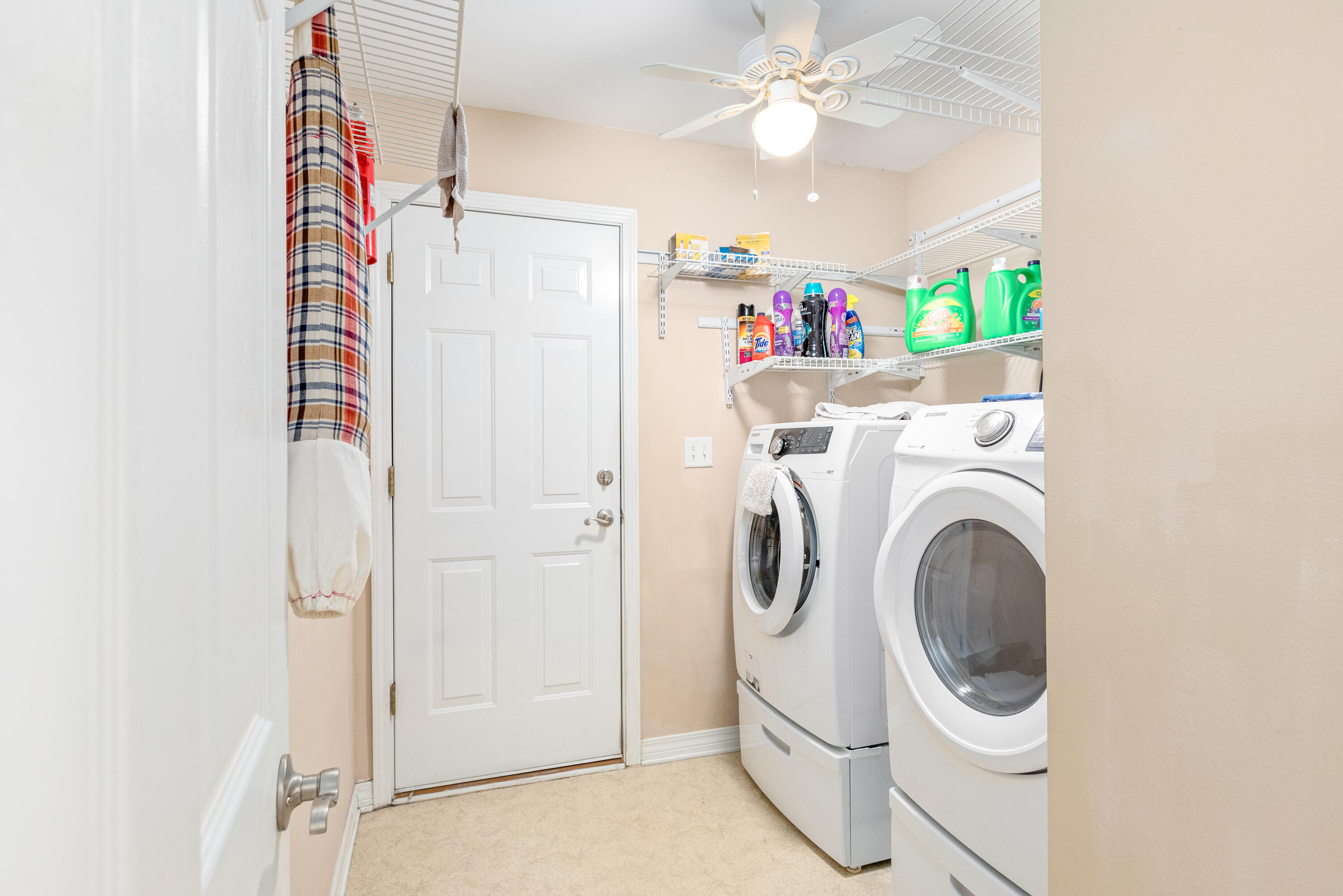 HIDDEN SPRINGS - Residential