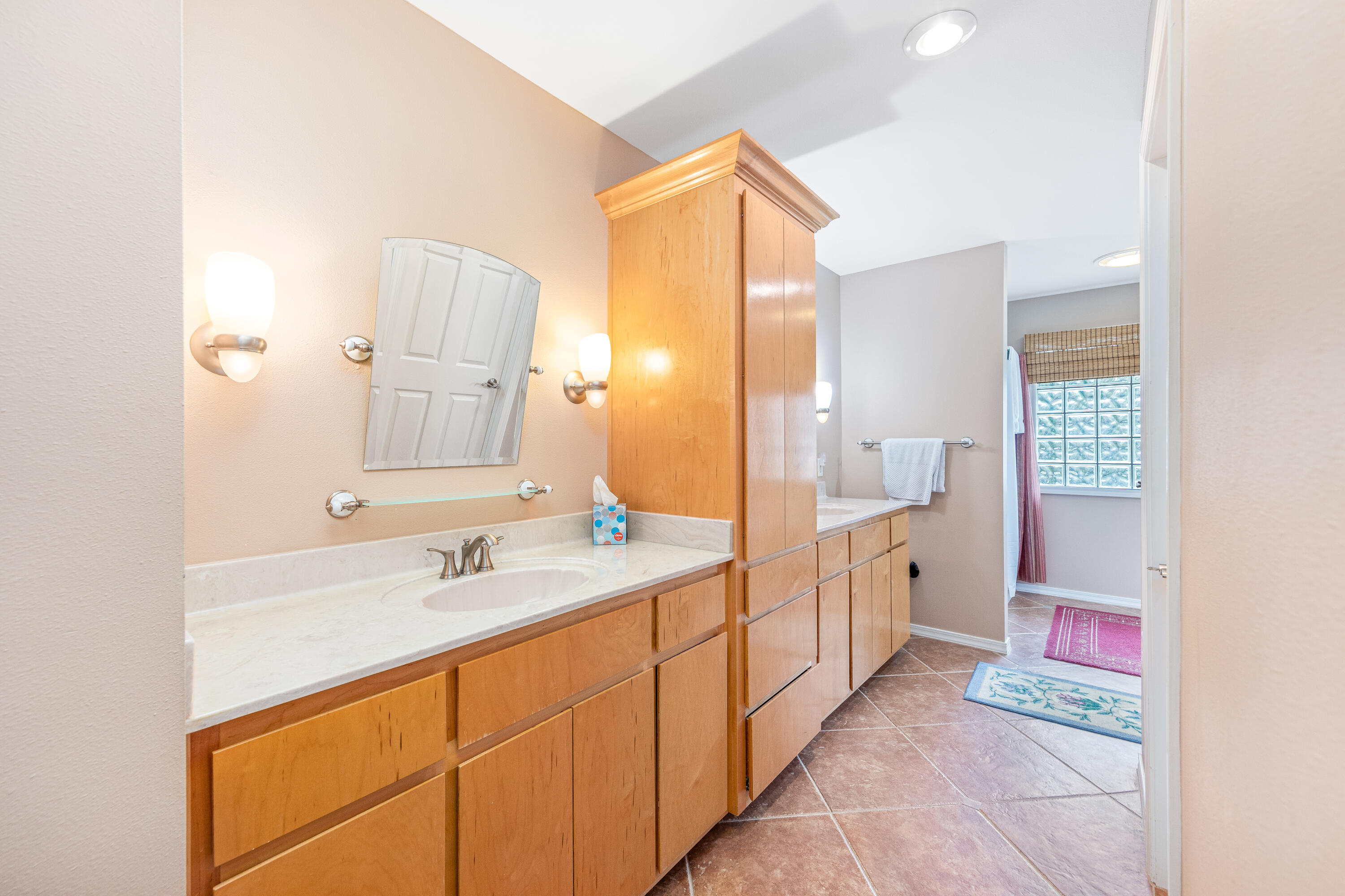 HIDDEN SPRINGS - Residential