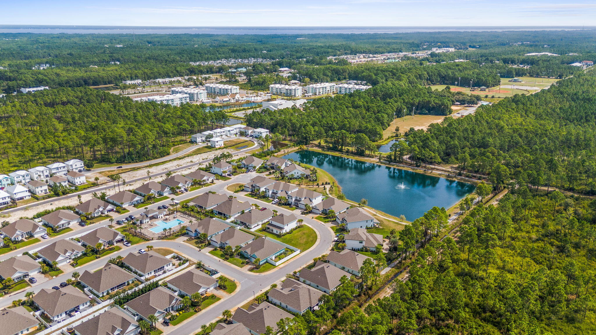 LAKEVIEW - Residential
