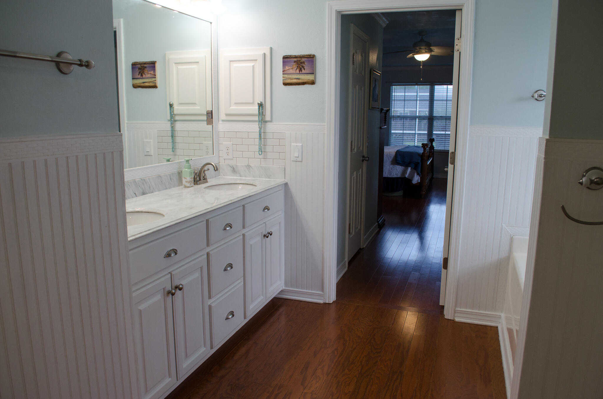 HOLIDAY ACRES - Residential