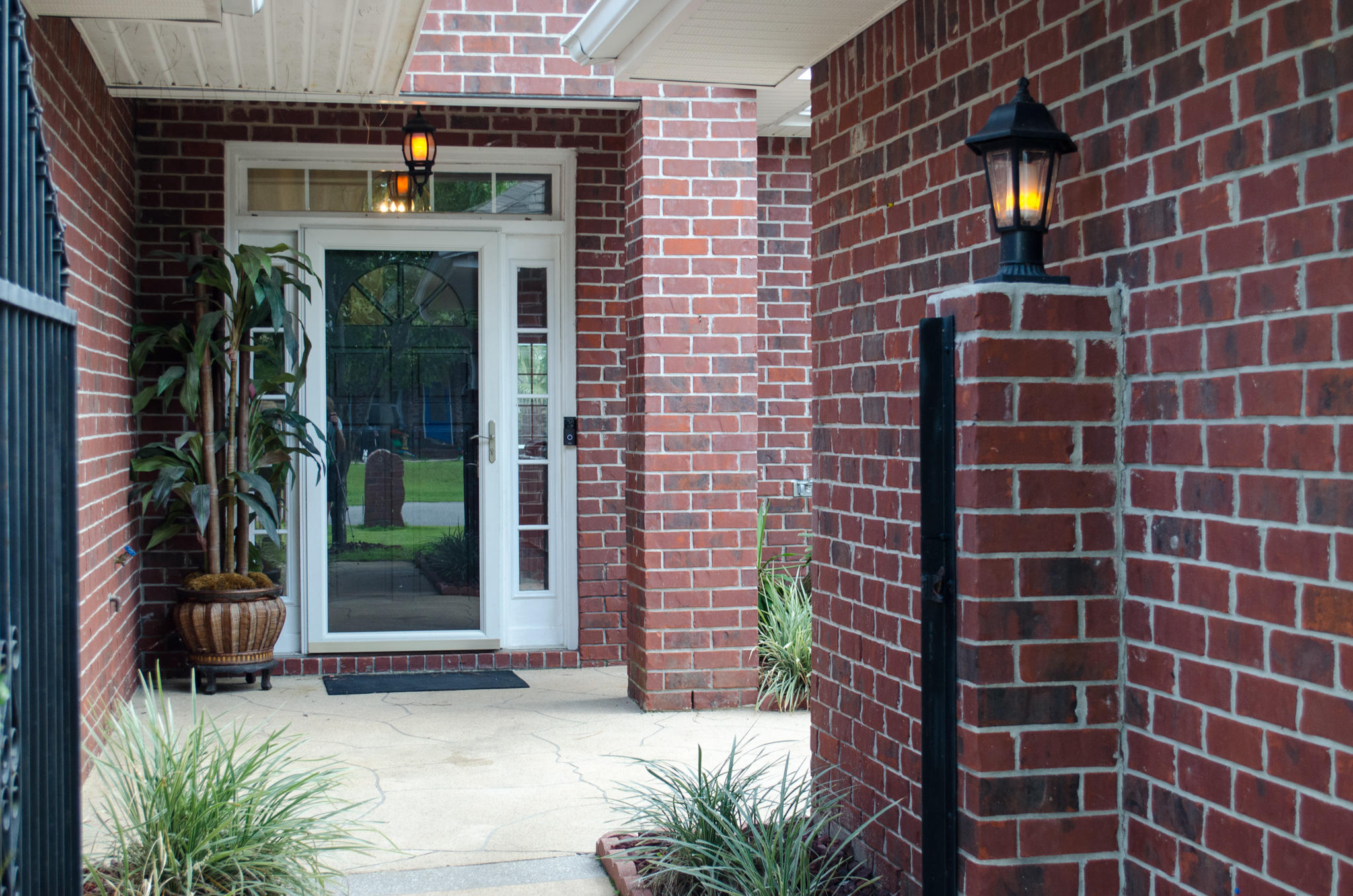 HOLIDAY ACRES - Residential