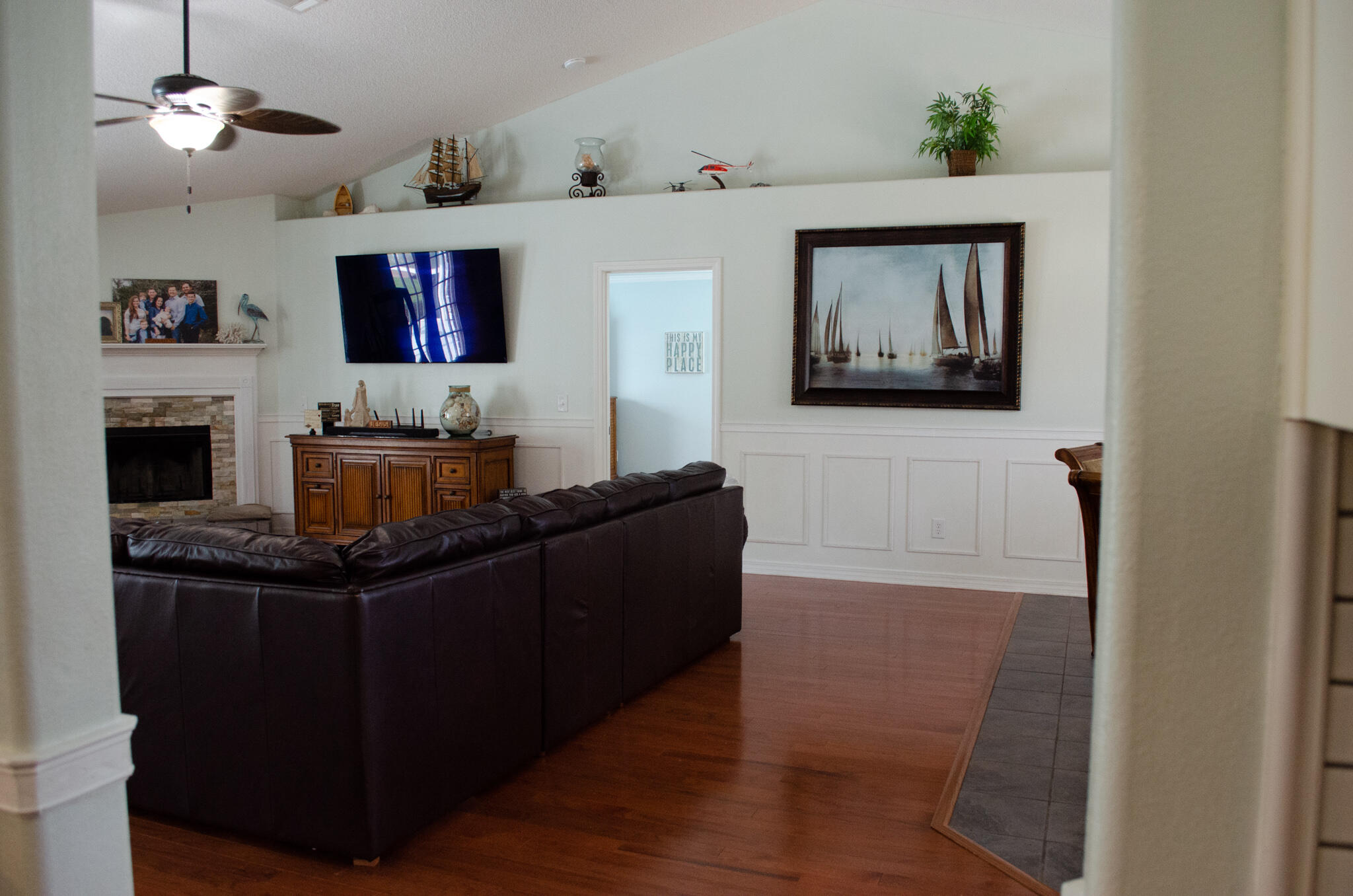 HOLIDAY ACRES - Residential