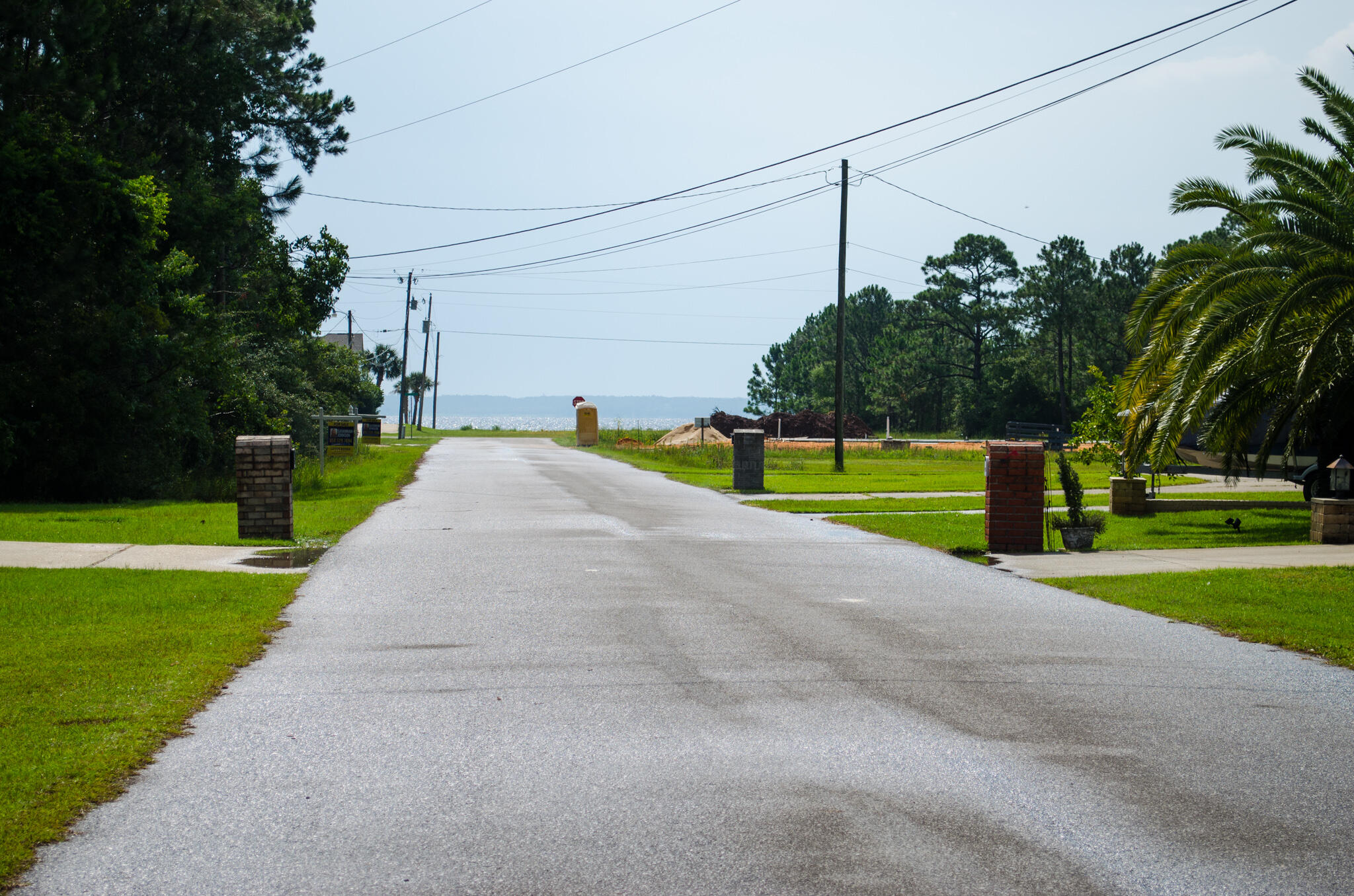 HOLIDAY ACRES - Residential