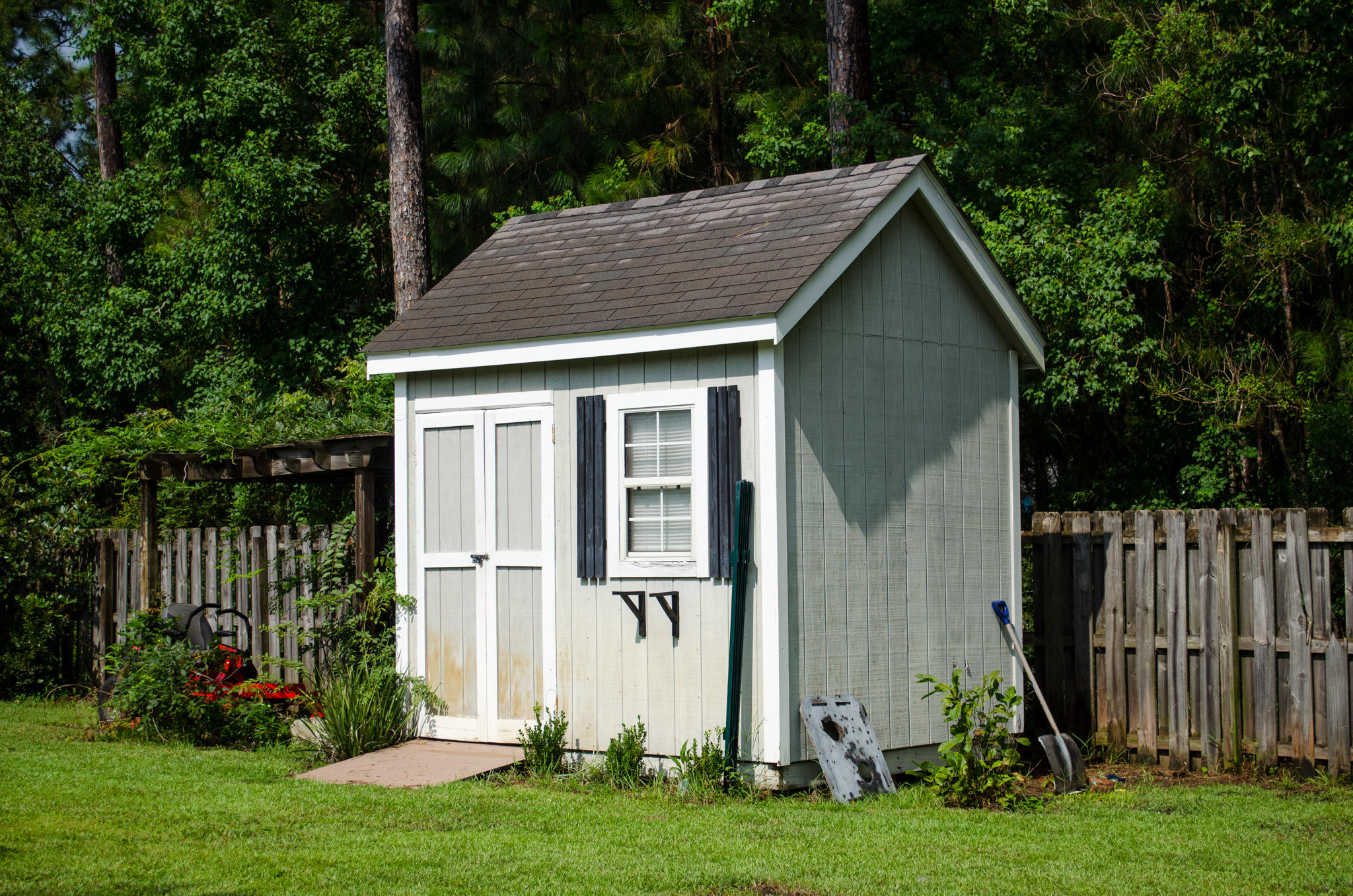 HOLIDAY ACRES - Residential