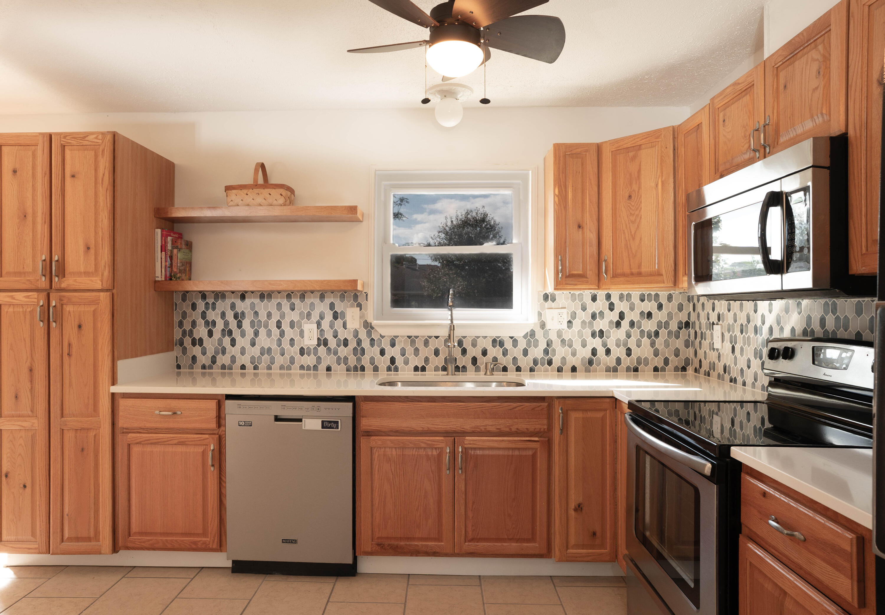 CASA LOMA S/D - Residential