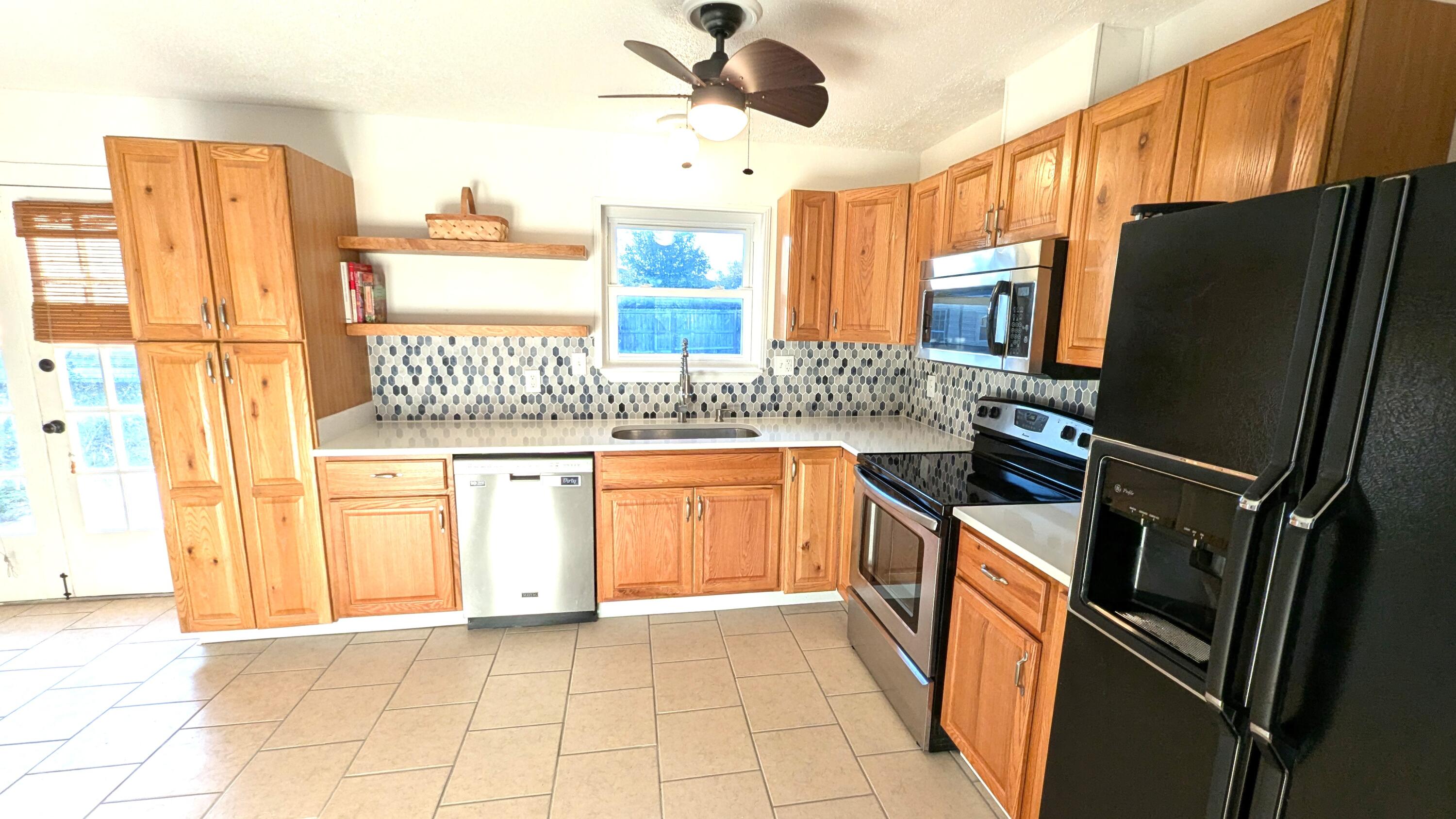 CASA LOMA S/D - Residential