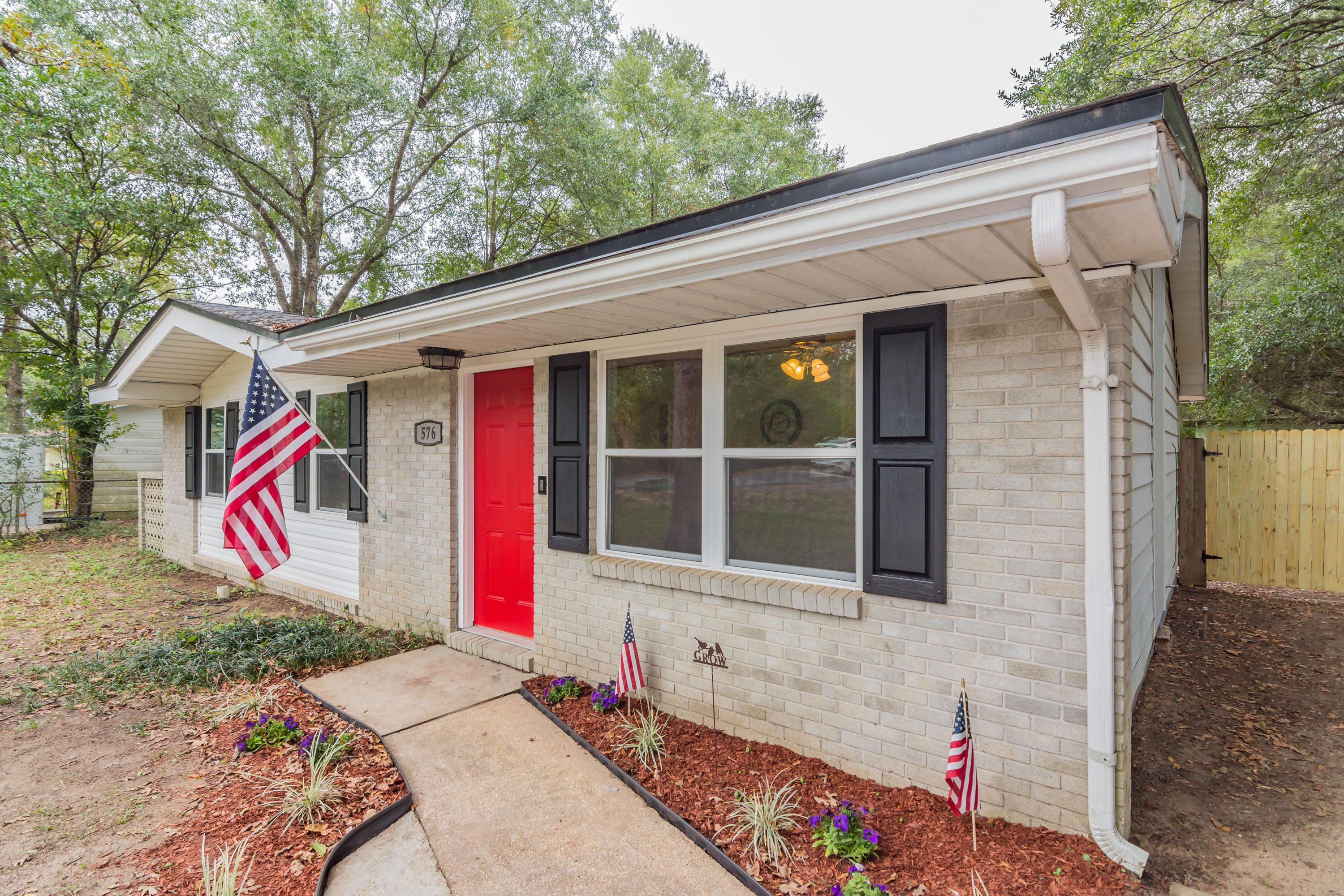 NONESUCH WAY - Residential