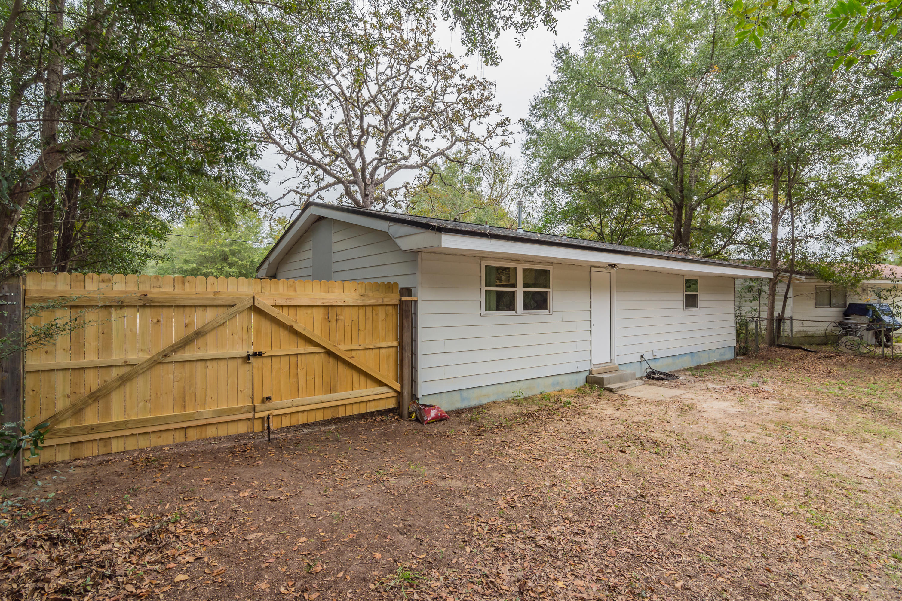 NONESUCH WAY - Residential