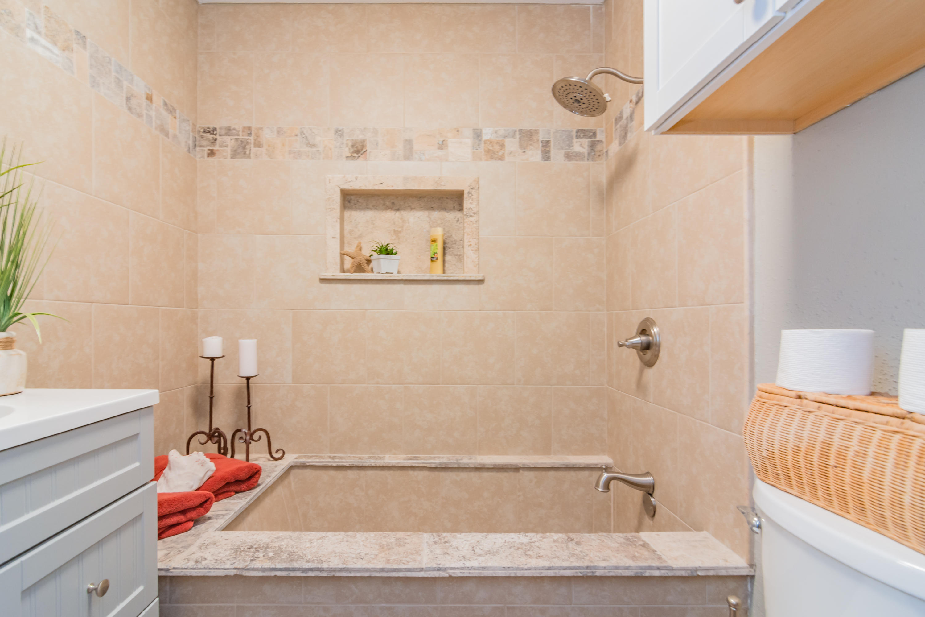 NONESUCH WAY - Residential