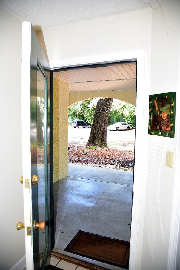 LAKESIDE CONDO AT BLUEWATER BAY - Residential