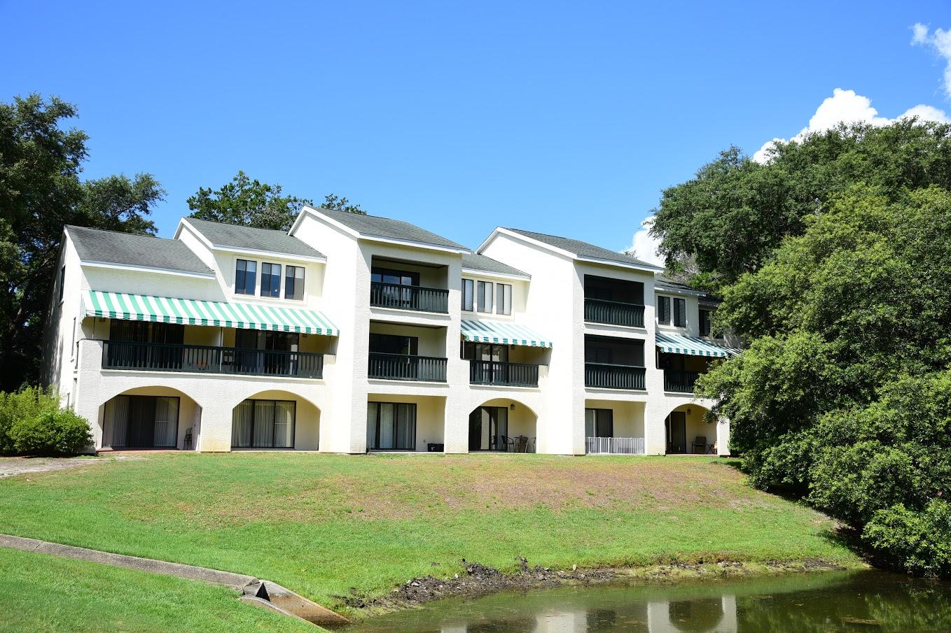 LAKESIDE CONDO AT BLUEWATER BAY - Residential