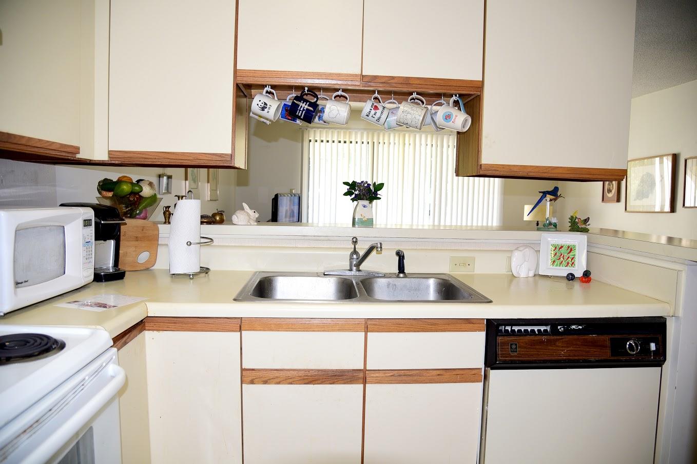 LAKESIDE CONDO AT BLUEWATER BAY - Residential