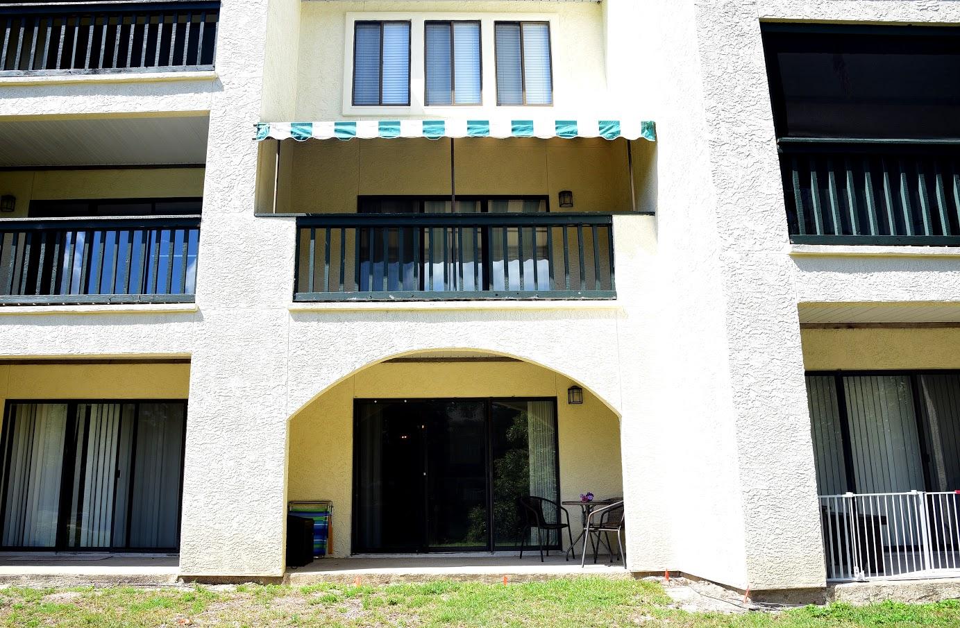 LAKESIDE CONDO AT BLUEWATER BAY - Residential