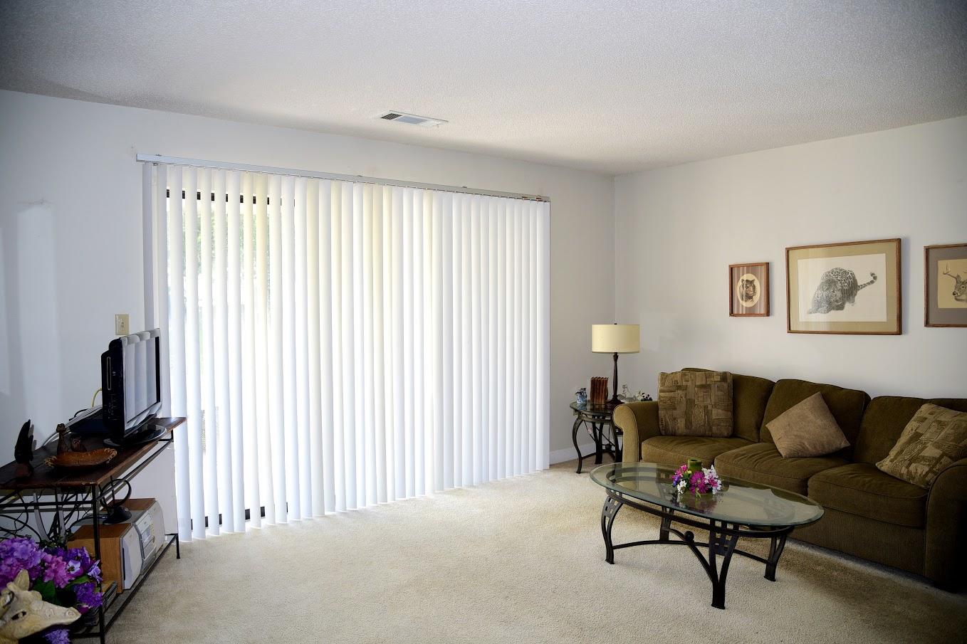 LAKESIDE CONDO AT BLUEWATER BAY - Residential