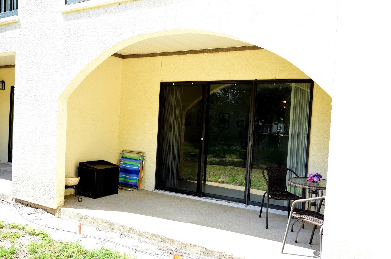 LAKESIDE CONDO AT BLUEWATER BAY - Residential