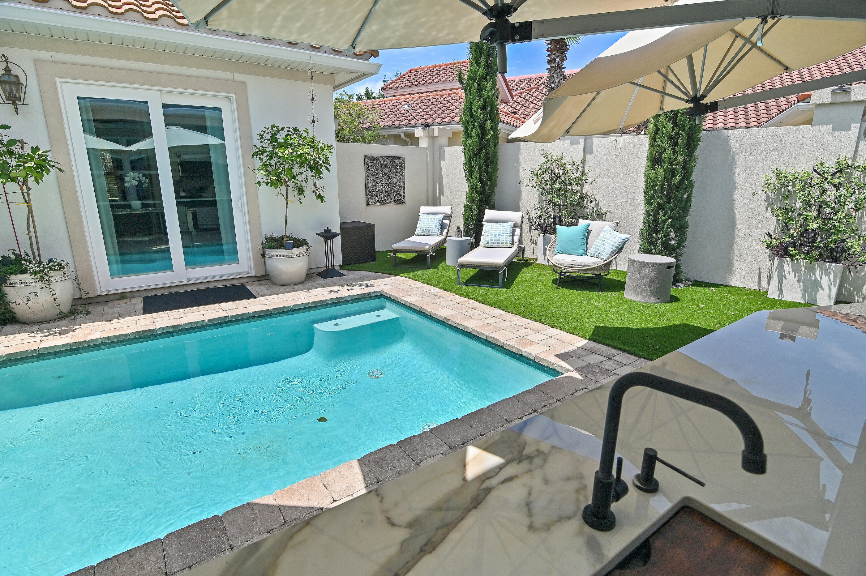 REGATTA BAY - Residential