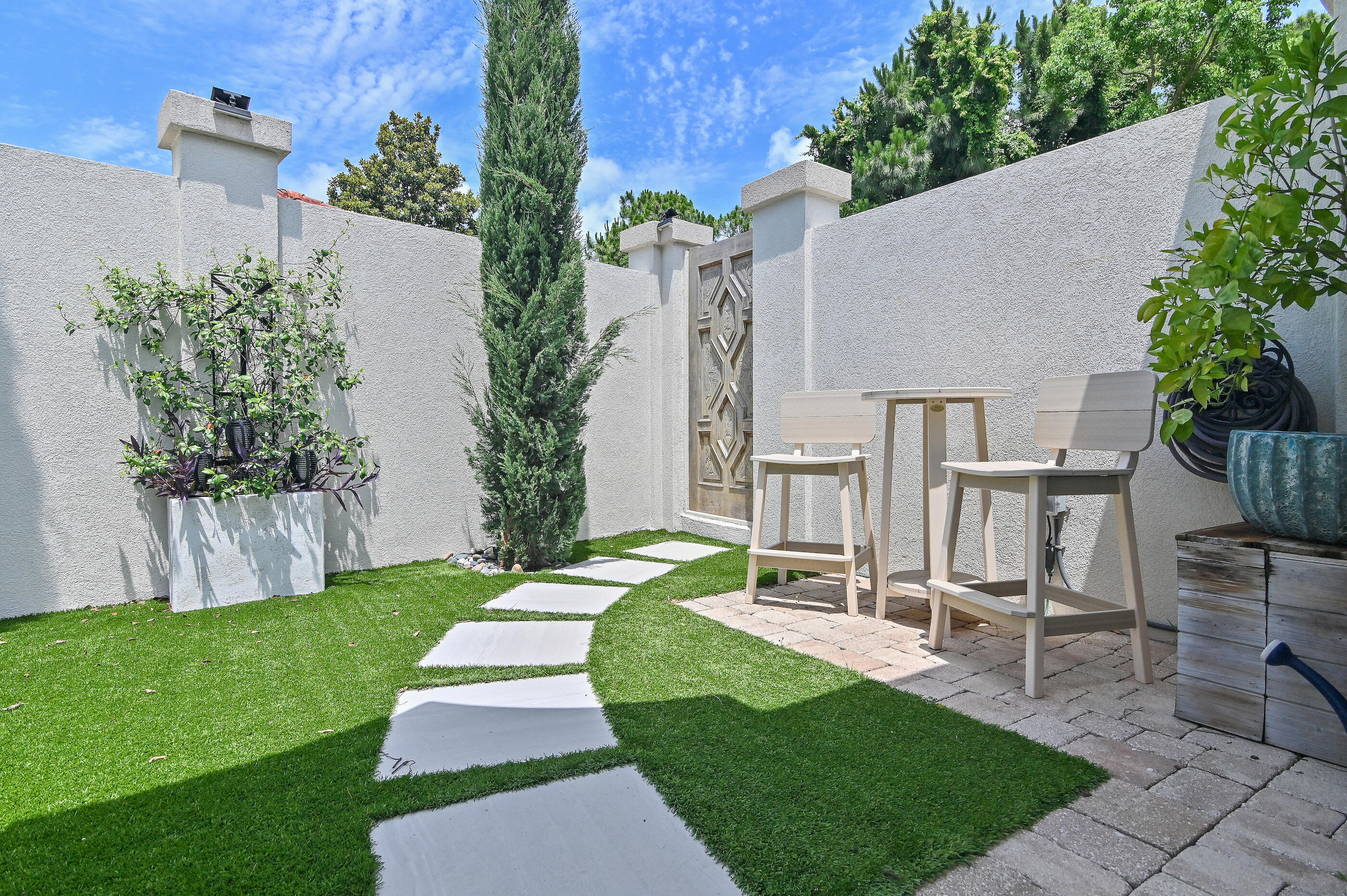 REGATTA BAY - Residential