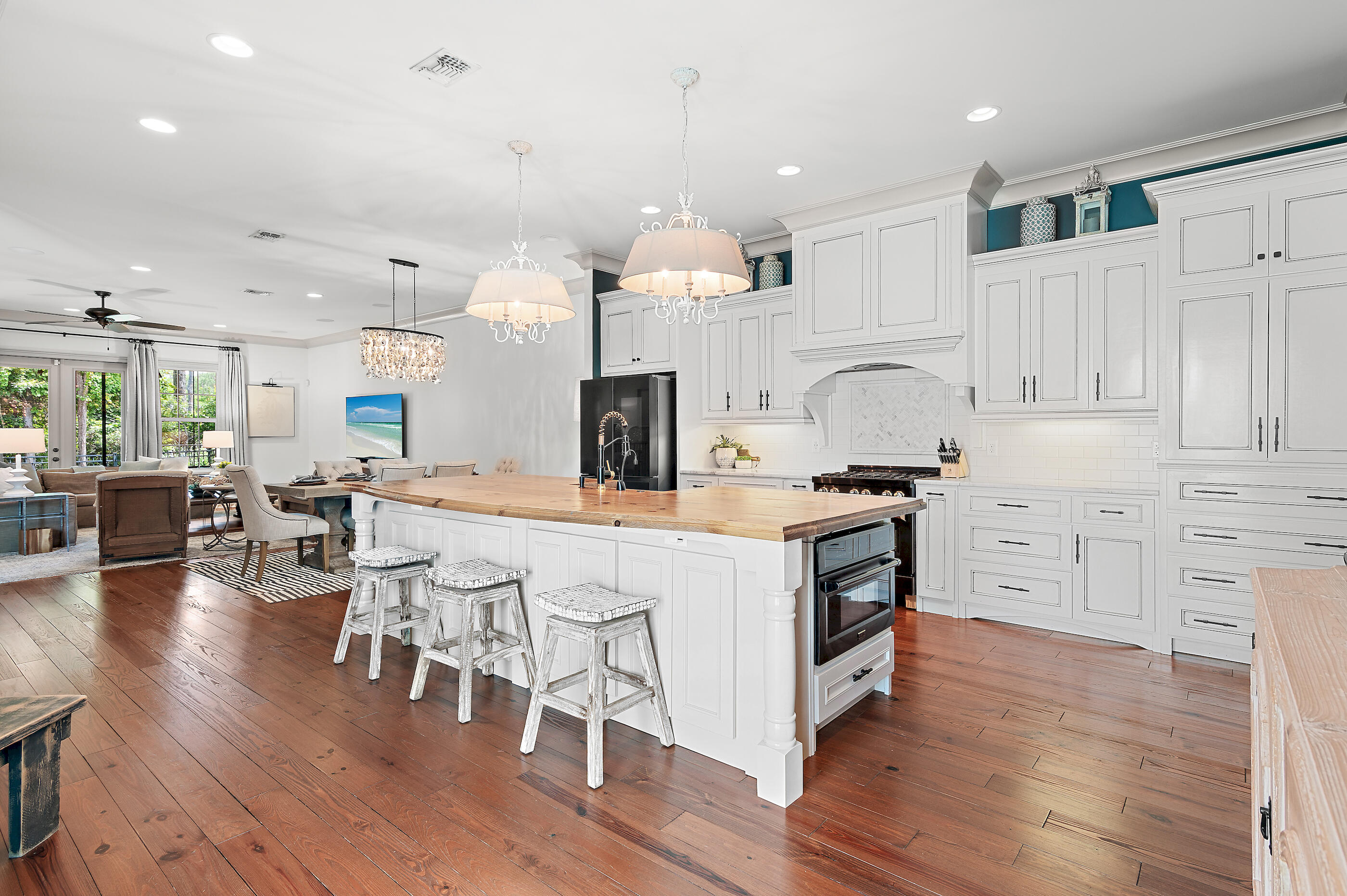 REGATTA BAY - Residential