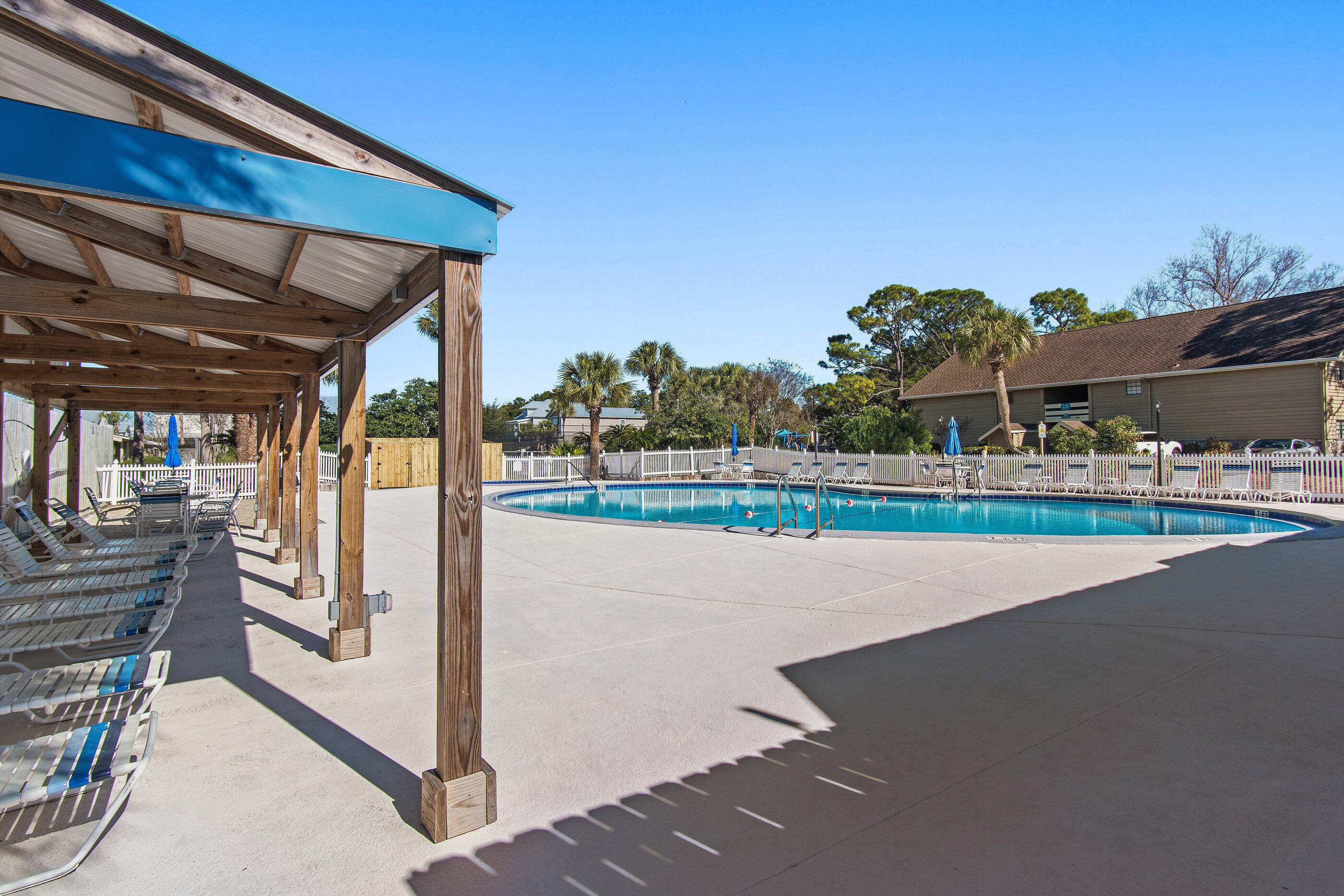 SEASCAPE CONDO TENNIS VILLAGE - Residential