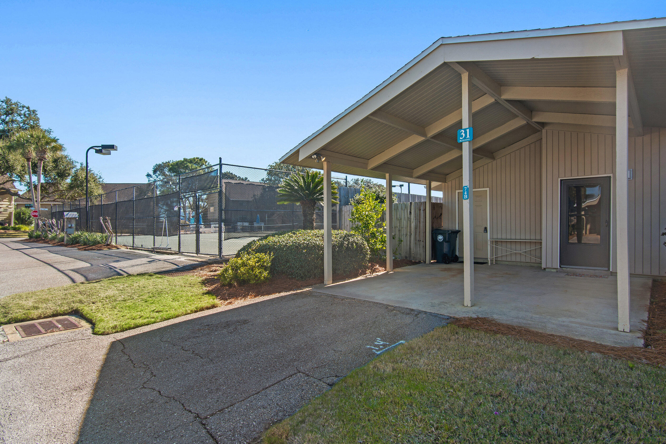 SEASCAPE CONDO TENNIS VILLAGE - Residential