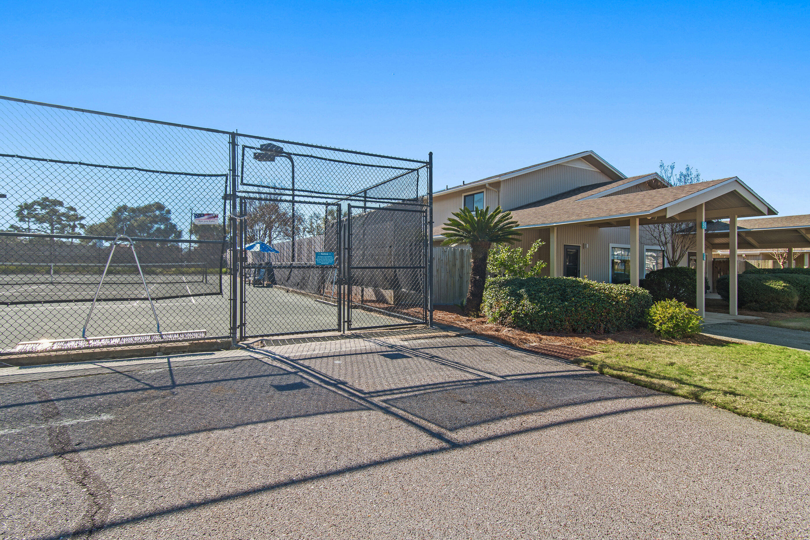 SEASCAPE CONDO TENNIS VILLAGE - Residential