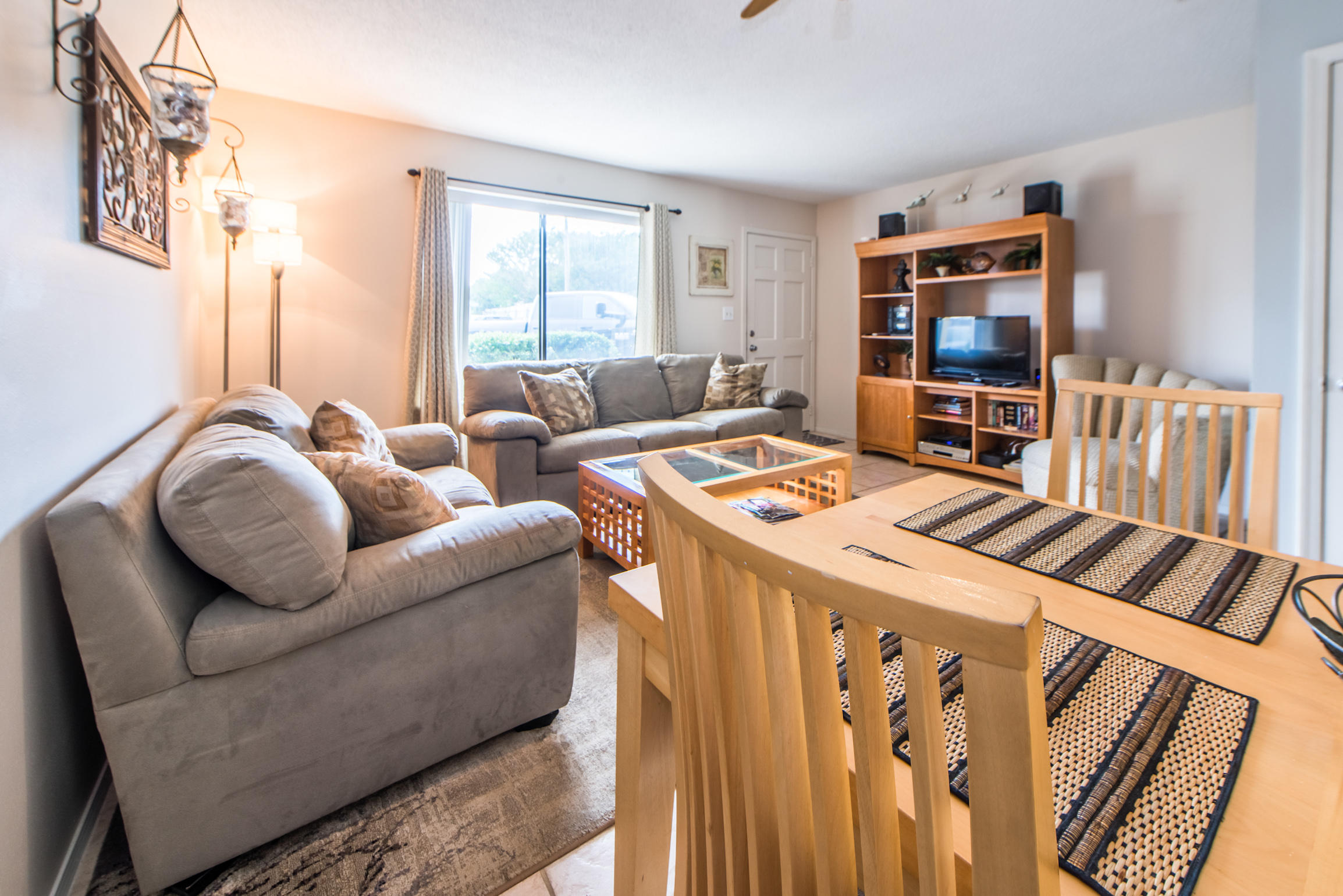 SANDPRINTS CONDO - Residential