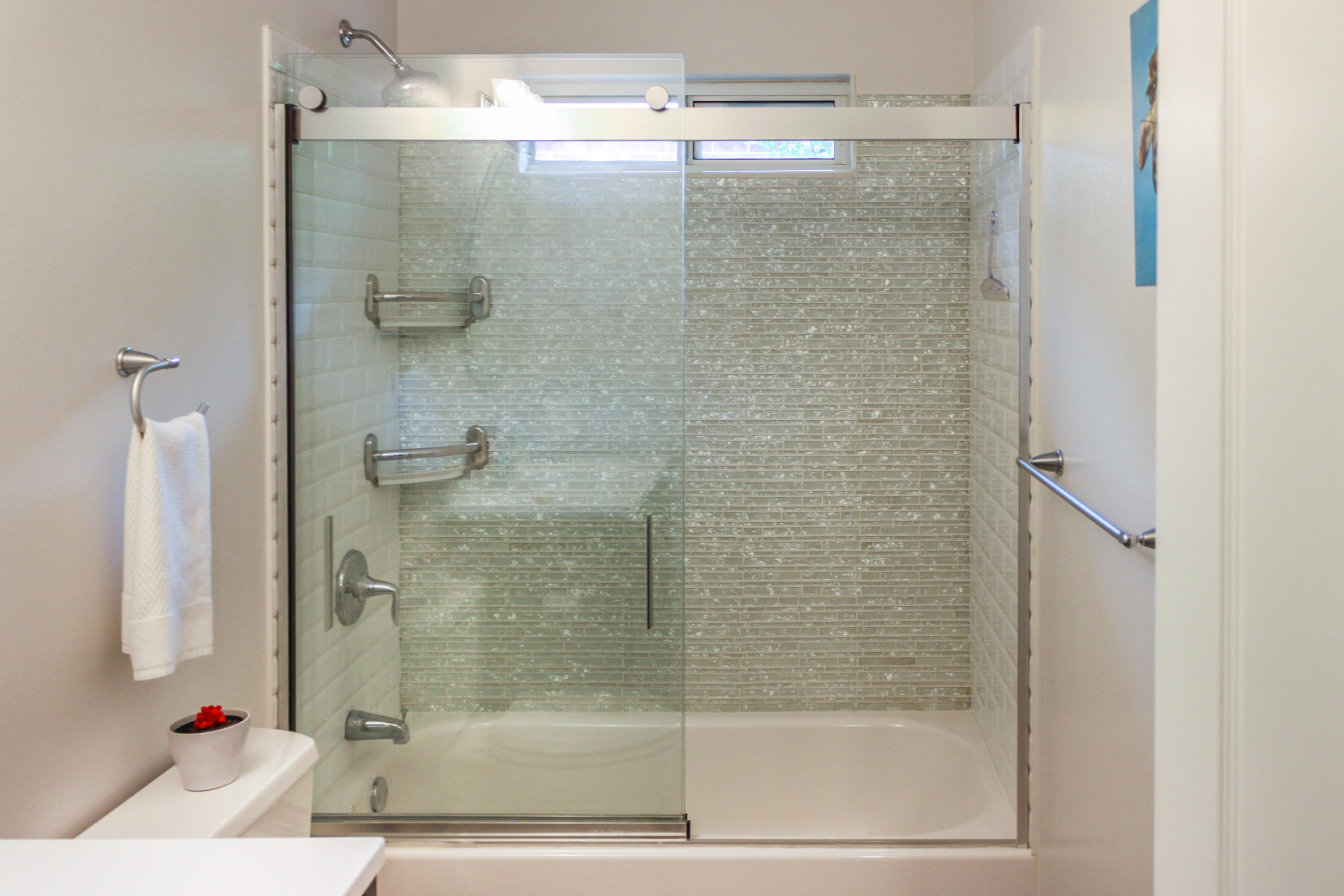 PARKWOOD ESTATES PH 1 BLUEWATER BAY - Residential