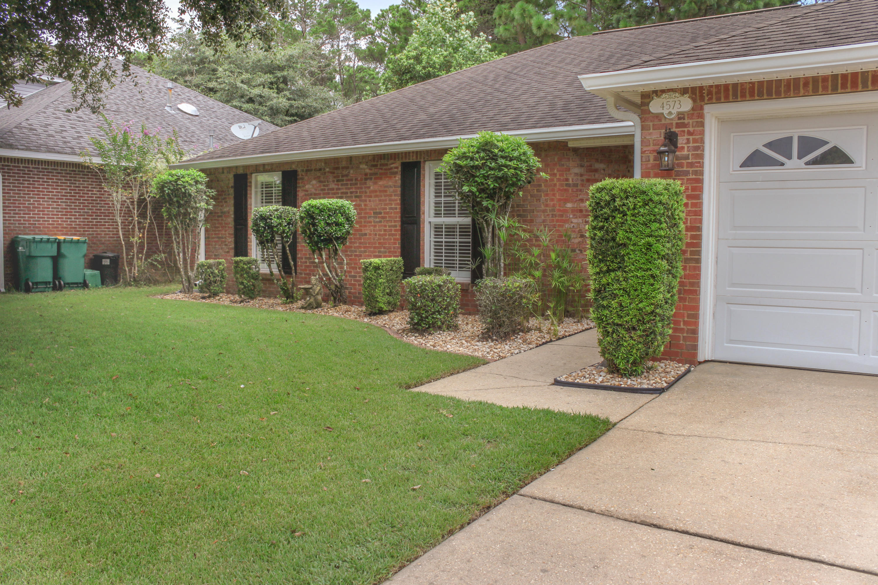 PARKWOOD ESTATES PH 1 BLUEWATER BAY - Residential