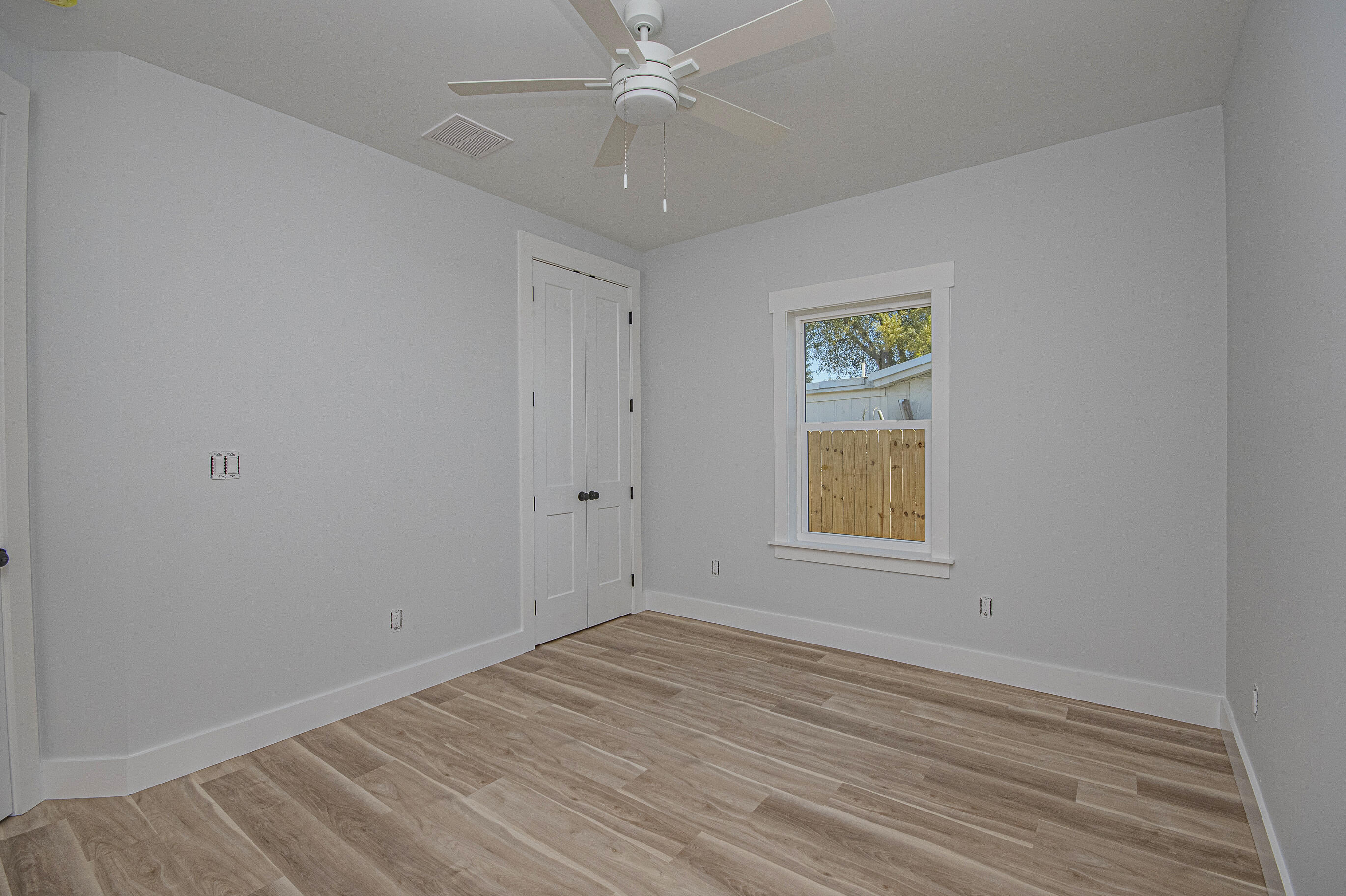 LONG POINT PARK 2ND ADDN - Residential