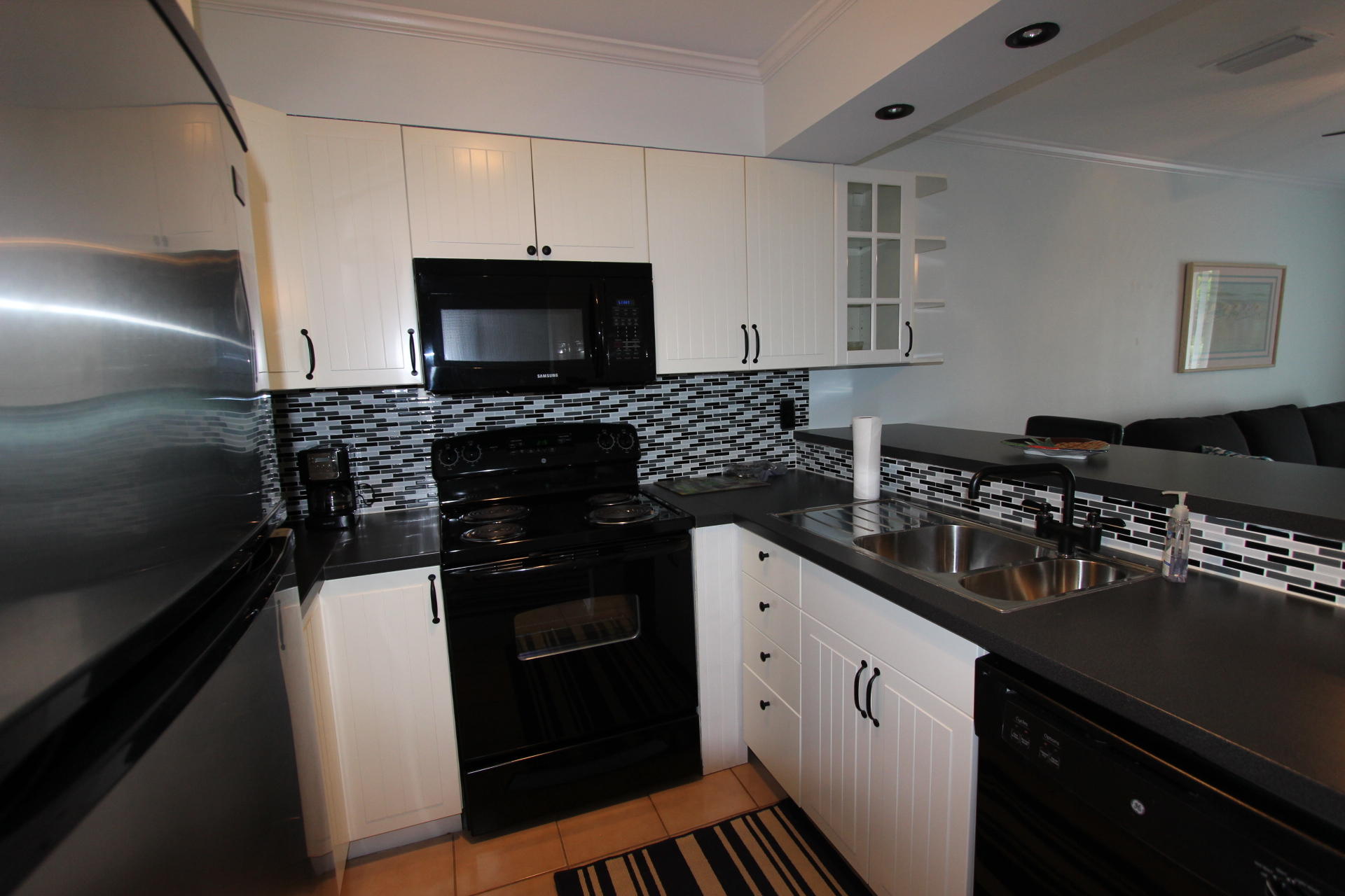 SANDPRINTS CONDO - Residential