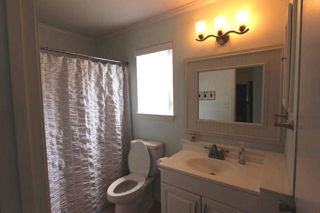 SANDPRINTS CONDO - Residential