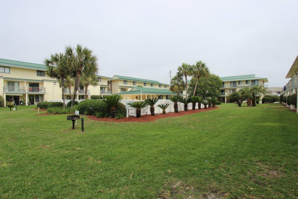 SANDPRINTS CONDO - Residential