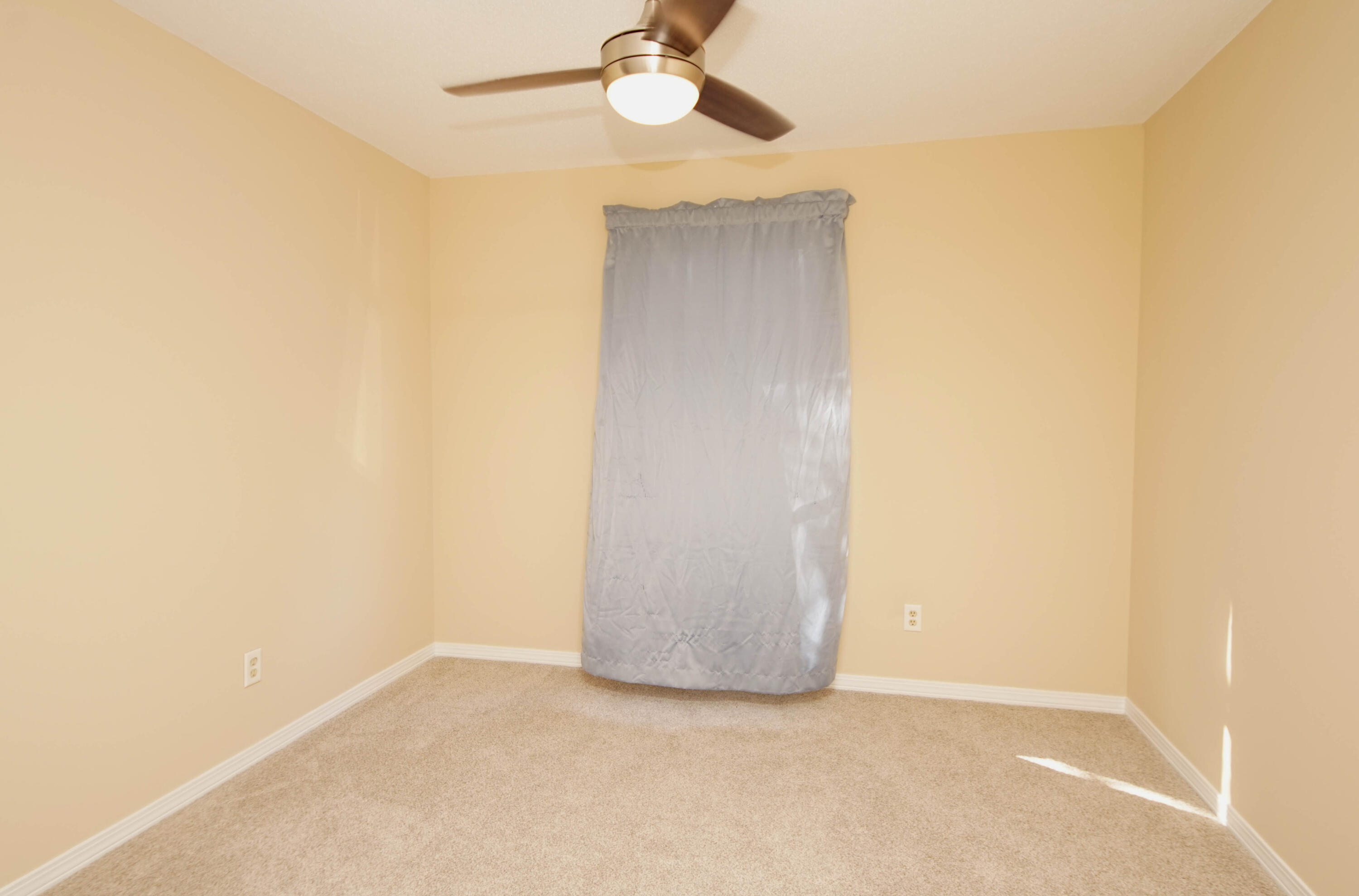 PLANTATION MANOR - Residential