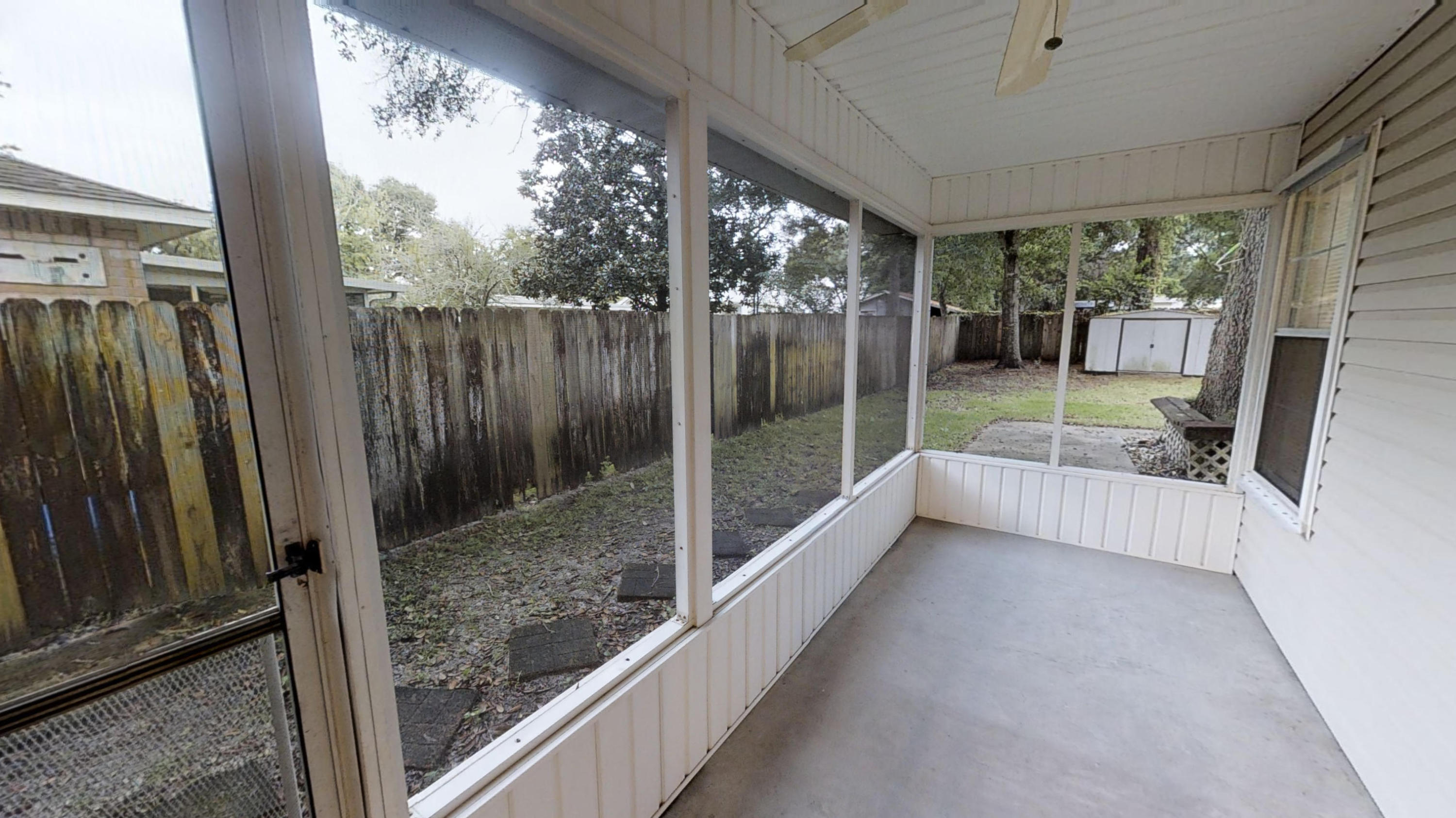 LOGSDON CORNERS - Residential